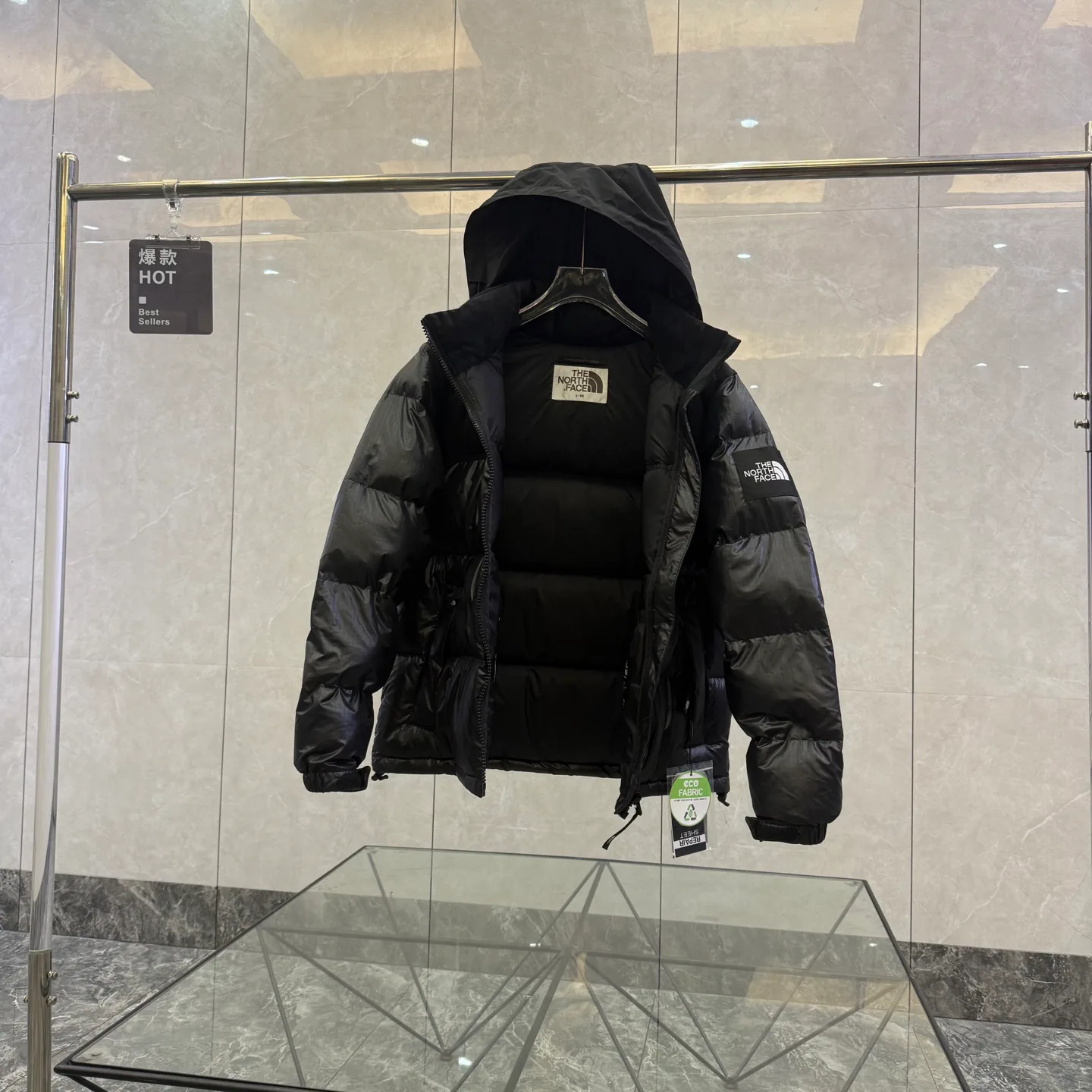 Куртки И Пуховики Мужские The North Face 18615372