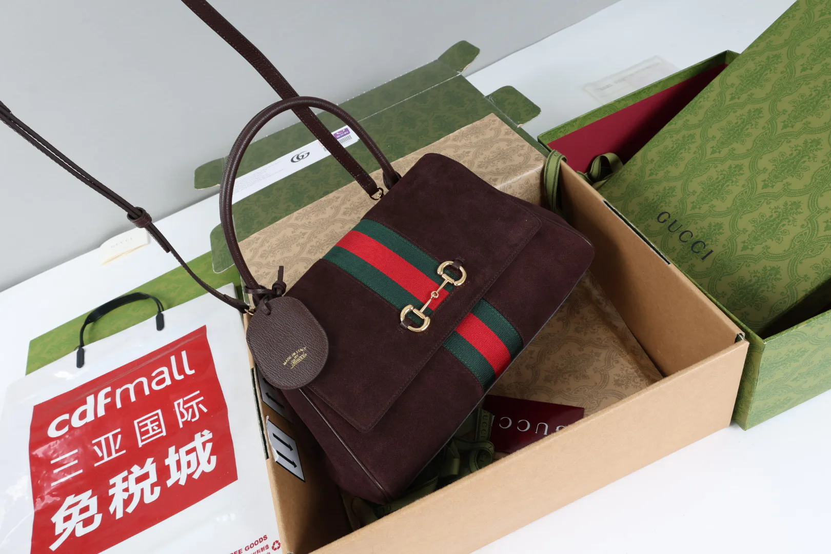 Women's Classic Handbags GUCCI 18250564
