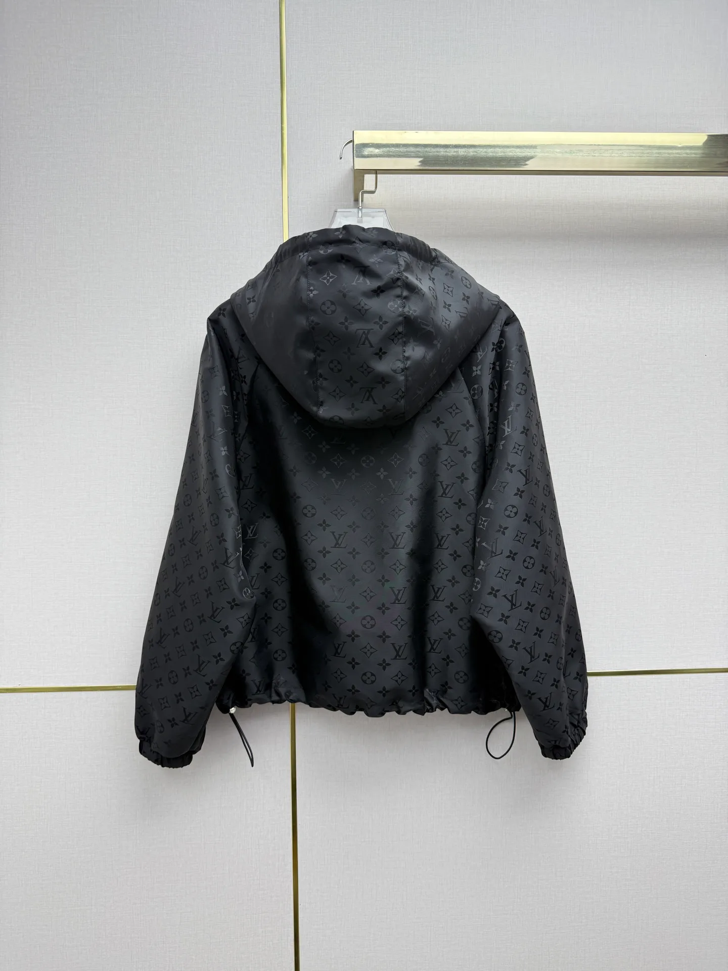 Women's Jackets And Down Jackets LOUIS VUITTON 17908353