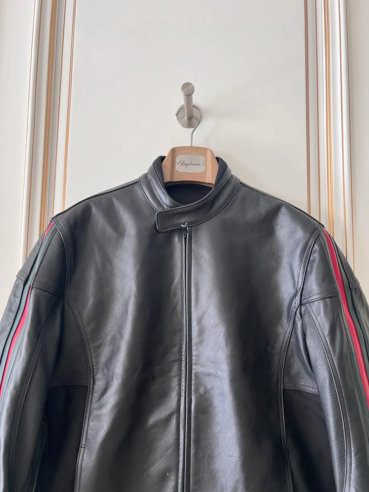 Women's Leather Jackets And Sheepskin Coats GUCCI 18408974