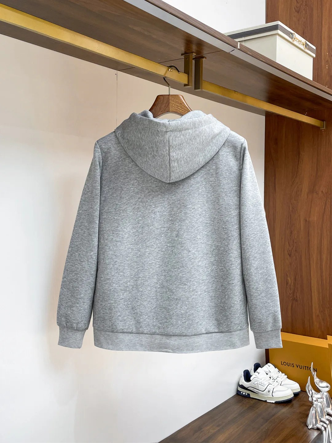 Men's Sweatshirts And Hoodies LOUIS VUITTON 18340429