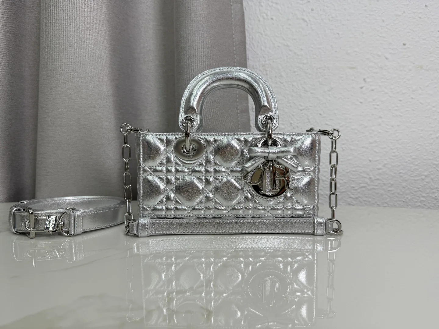 Women's Classic Handbags CHRISTIAN DIOR 18116444