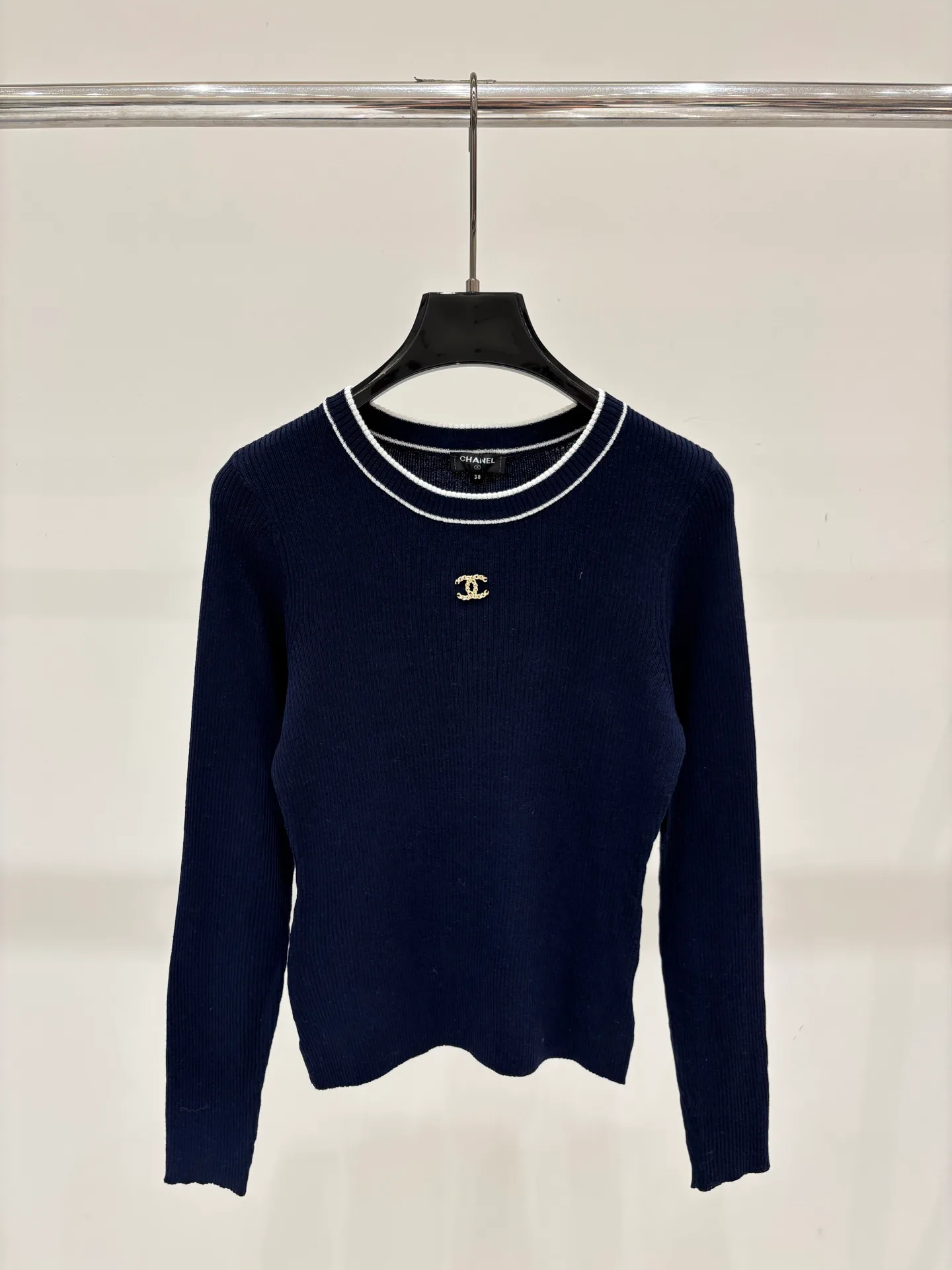 Women's Jumpers And Sweaters CHANEL 18138031