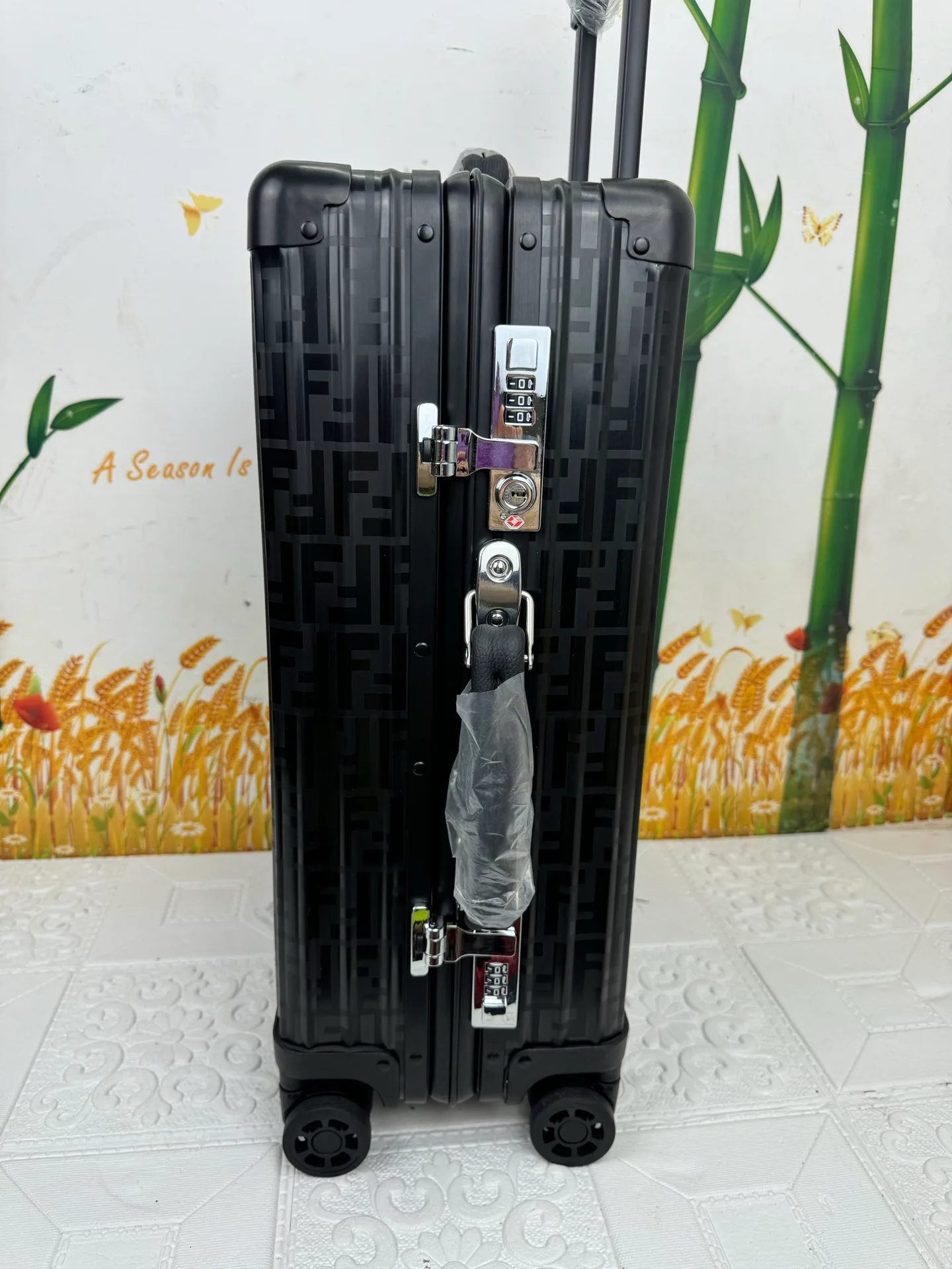 Suitcases RIMOWA 17186202