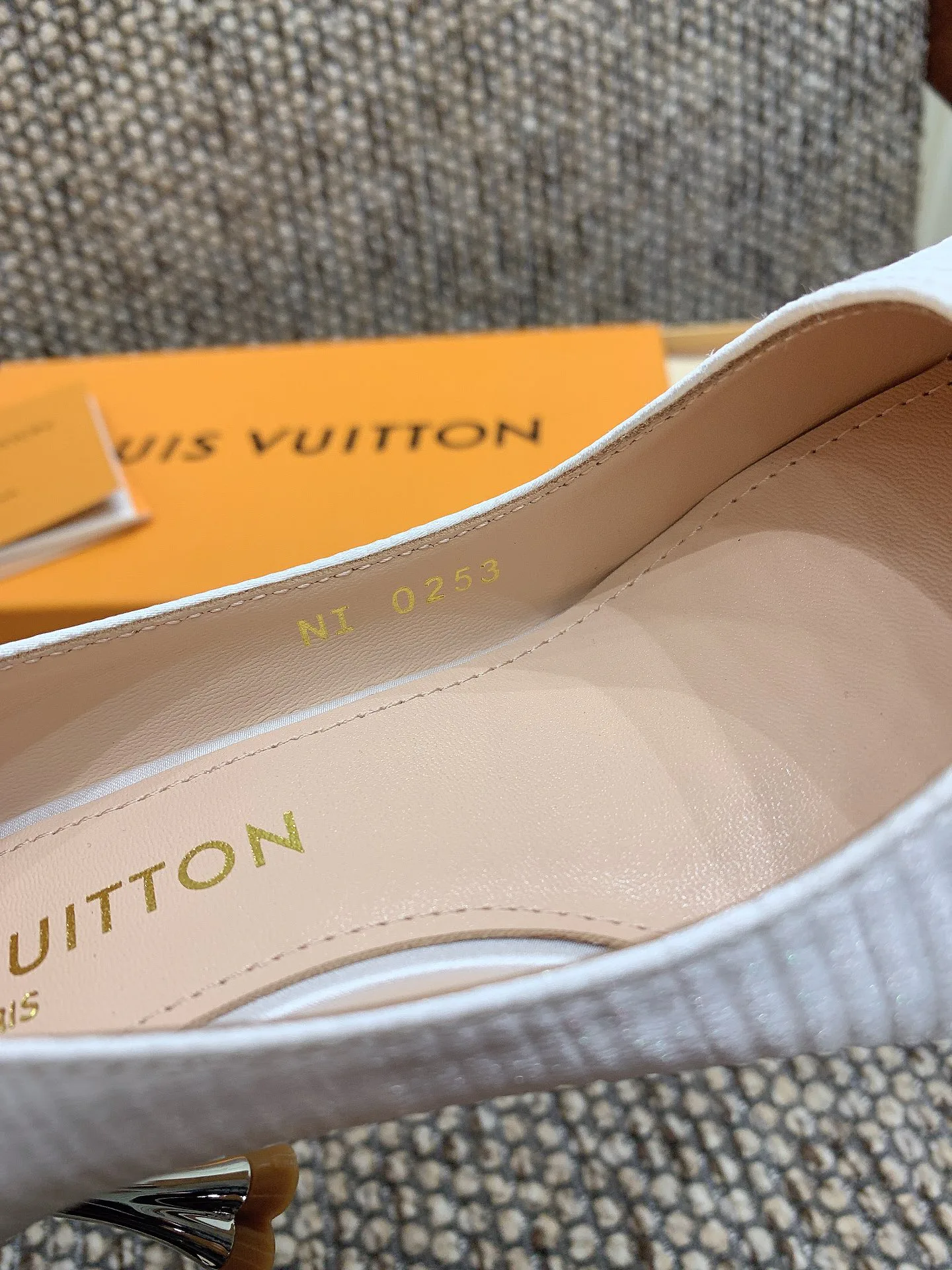 Women's Heels LOUIS VUITTON 18365655