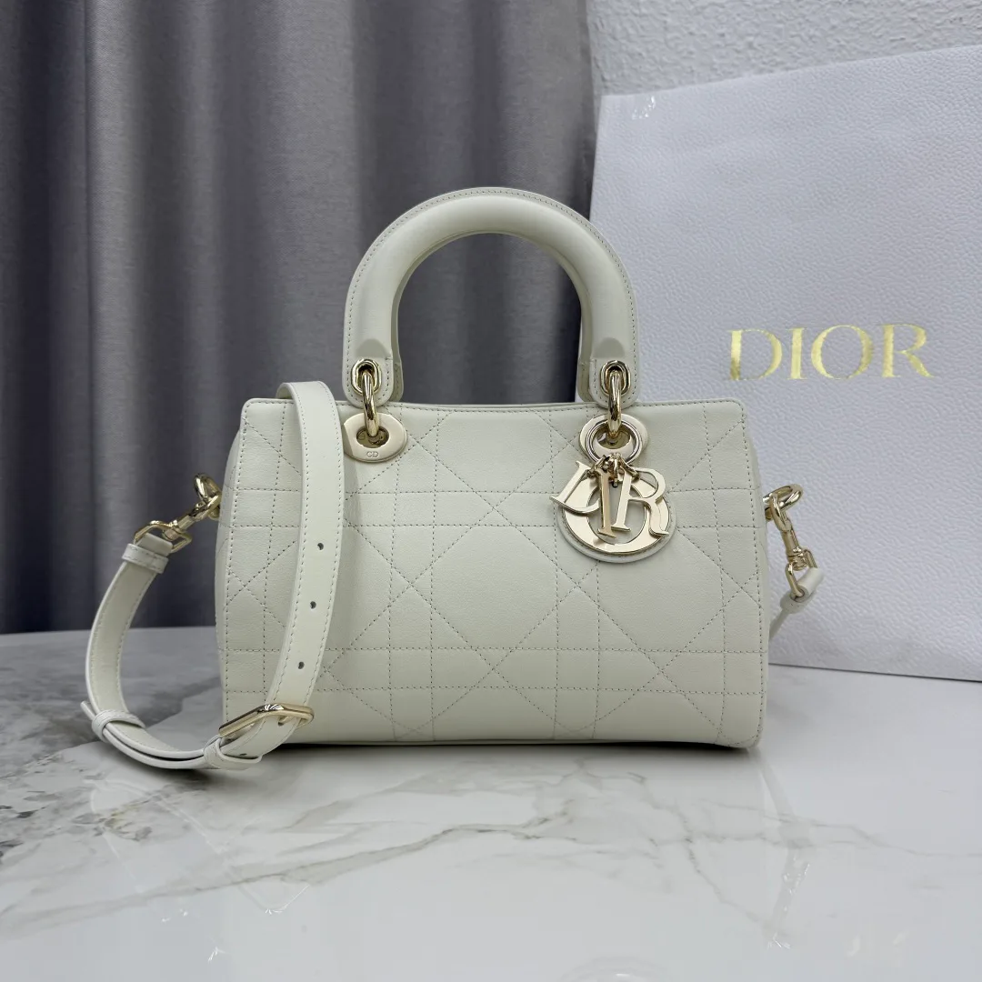 Women's Classic Handbags CHRISTIAN DIOR 18116303