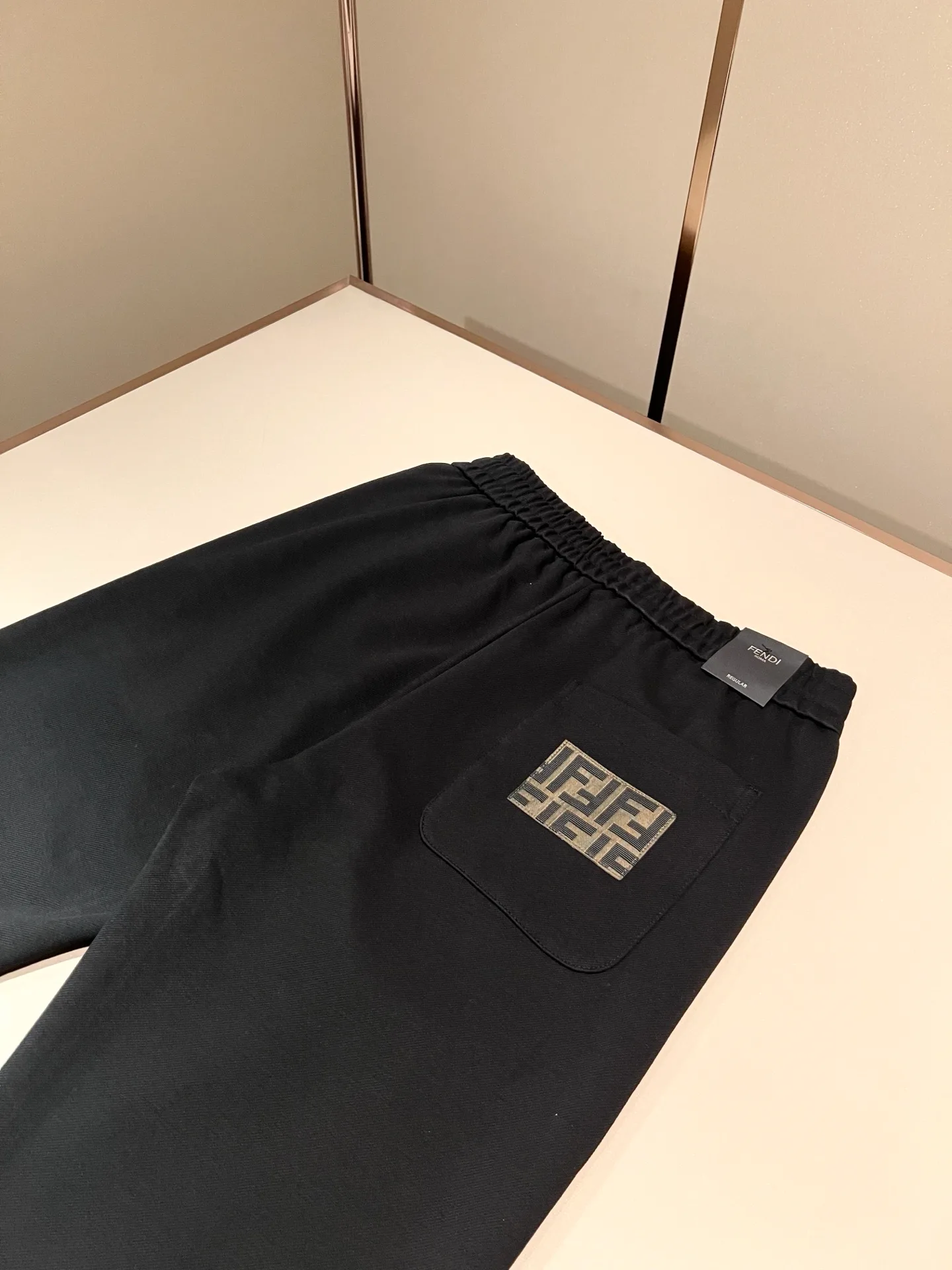 Men's Trousers FENDI 18343295