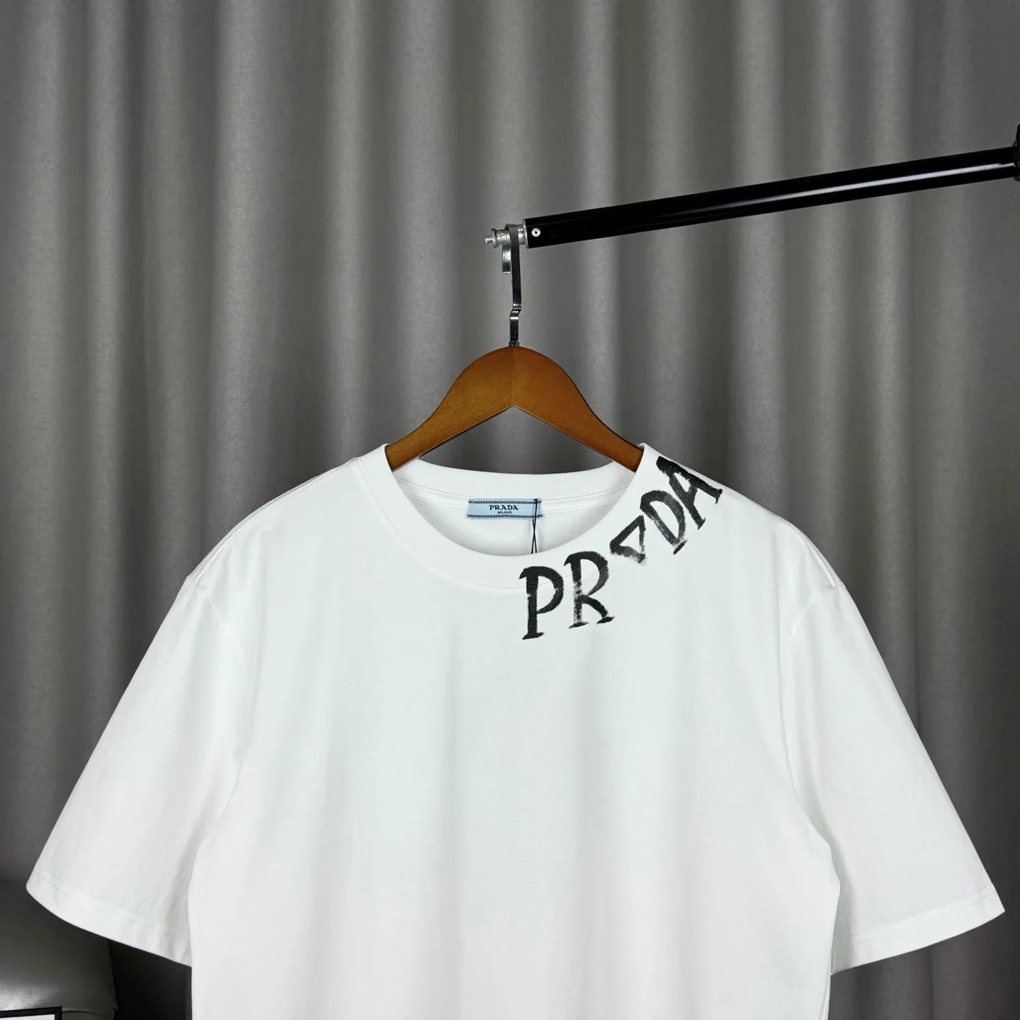 Men's T-Shirts PRADA 17406125