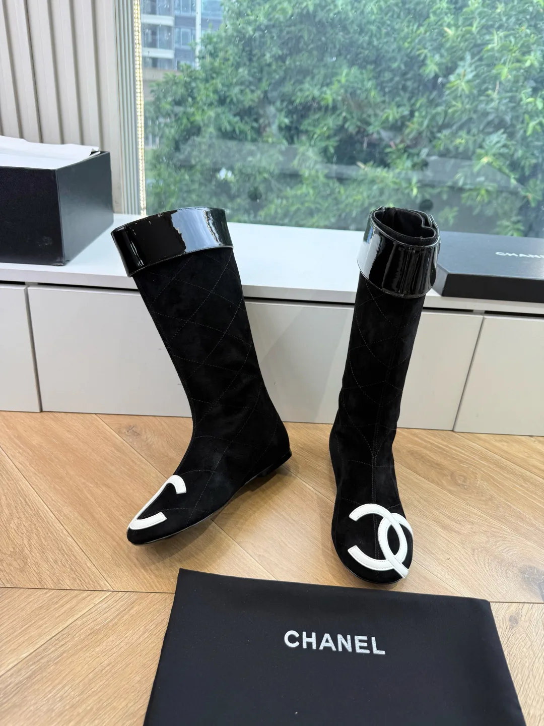 Women's Boots CHANEL 18152740