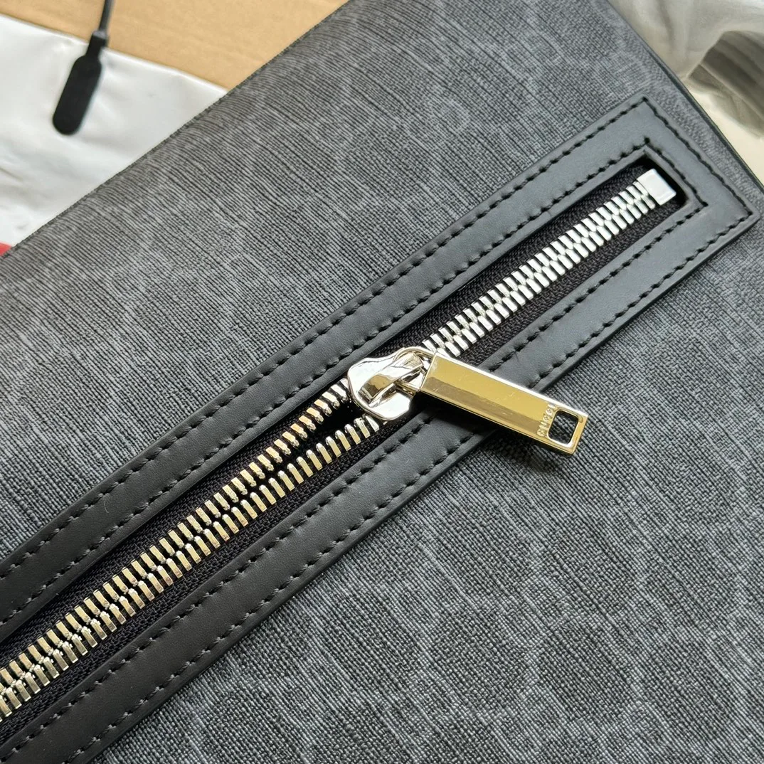 Women's Shoulder Bags GUCCI 17947654