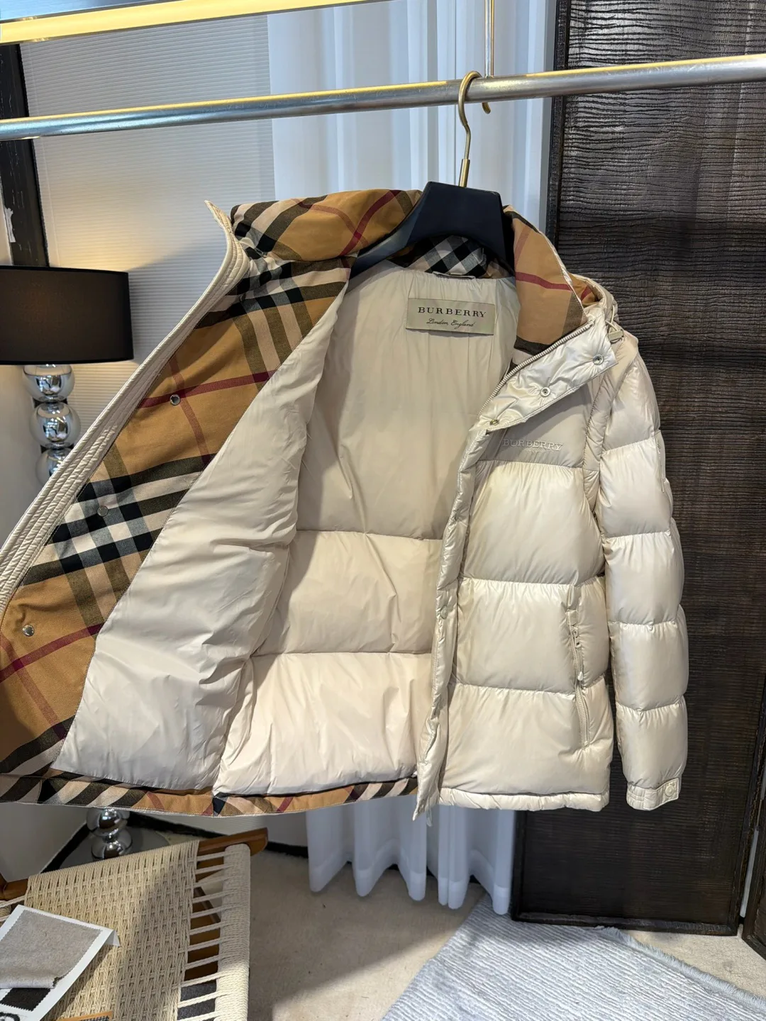Men's Jackets And Down Jackets BURBERRY 18470663