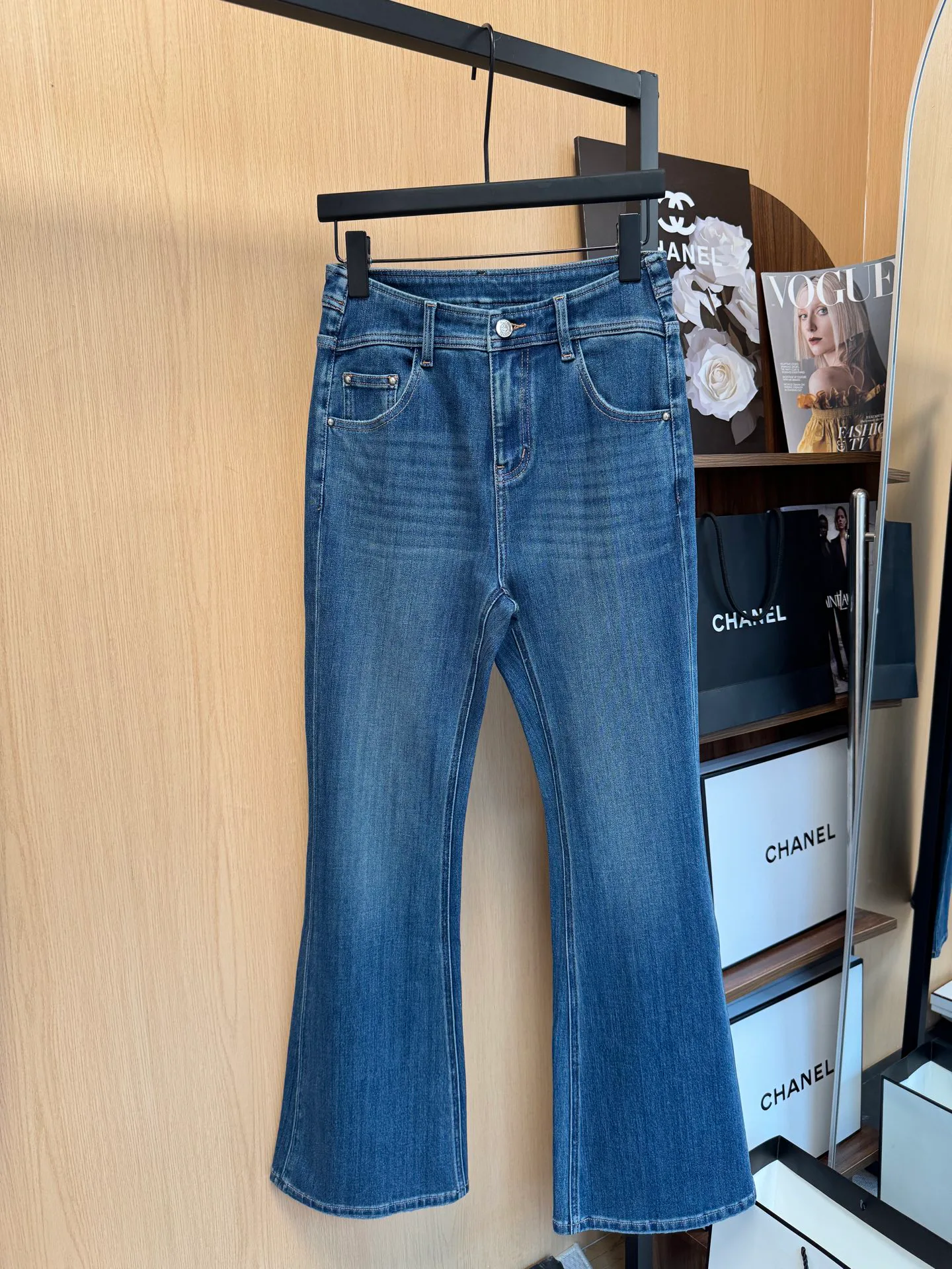 Women's Jeans CHANEL 18138256
