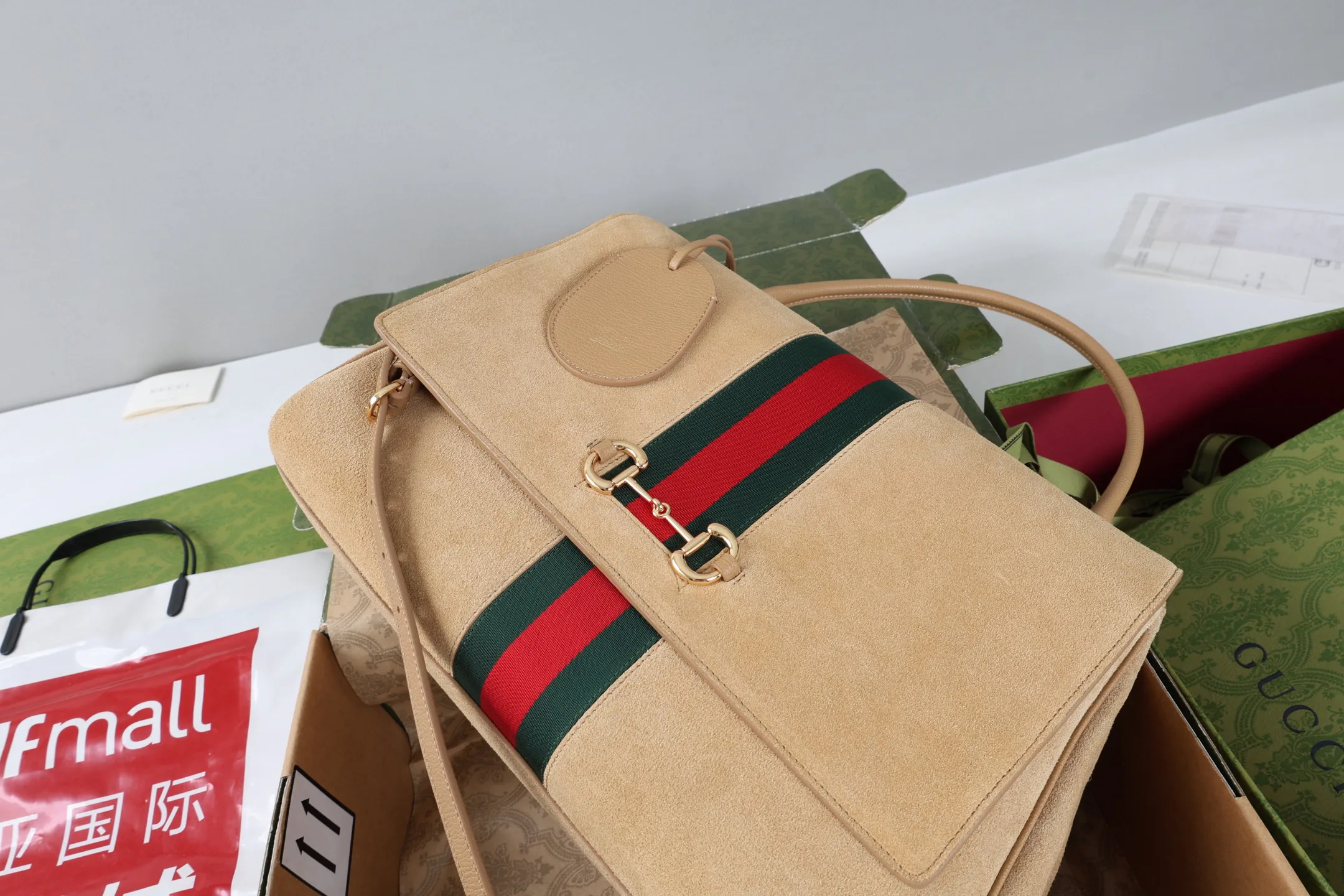 Women's Classic Handbags GUCCI 18250562
