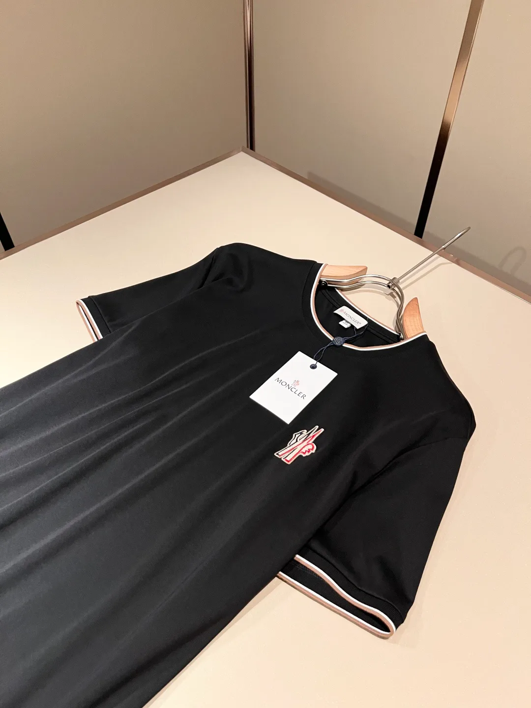 Men's T-Shirts MONCLER 17557503