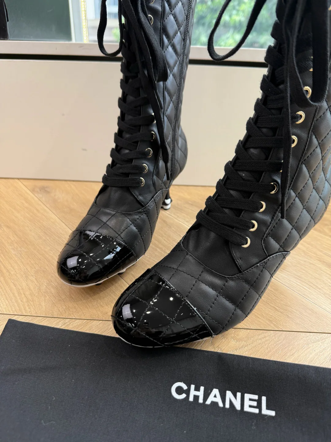 Women's Boots CHANEL 18069792