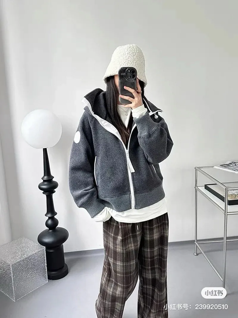 Women's Jackets And Down Jackets CANADA GOOSE 17998642