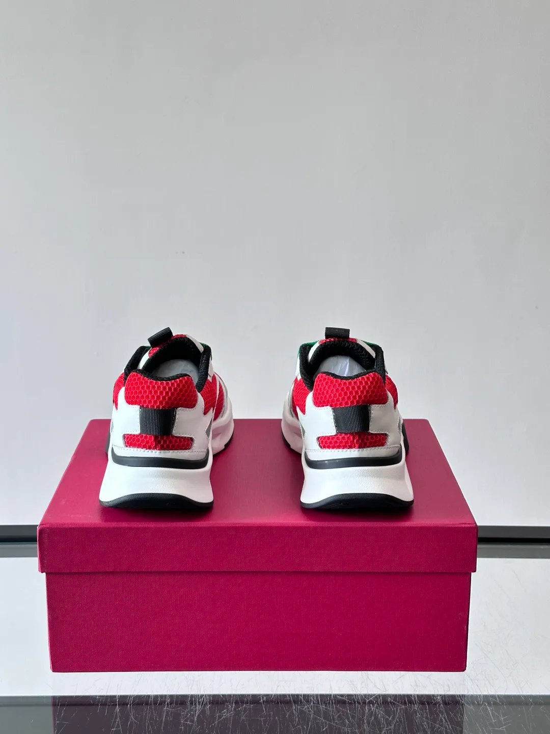Women's Sneakers VALENTINO 17224117