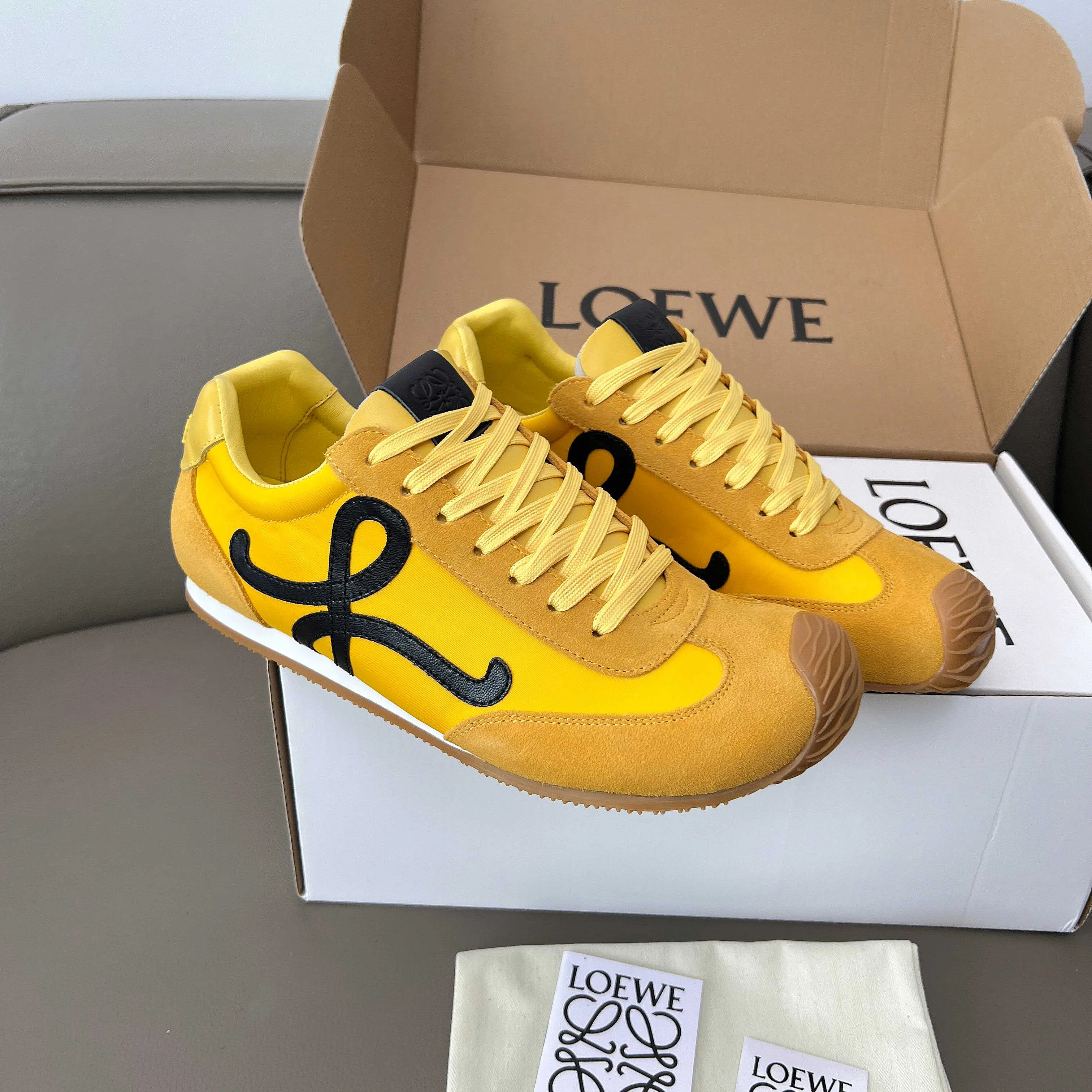 Women's Sneakers LOEWE 18011178