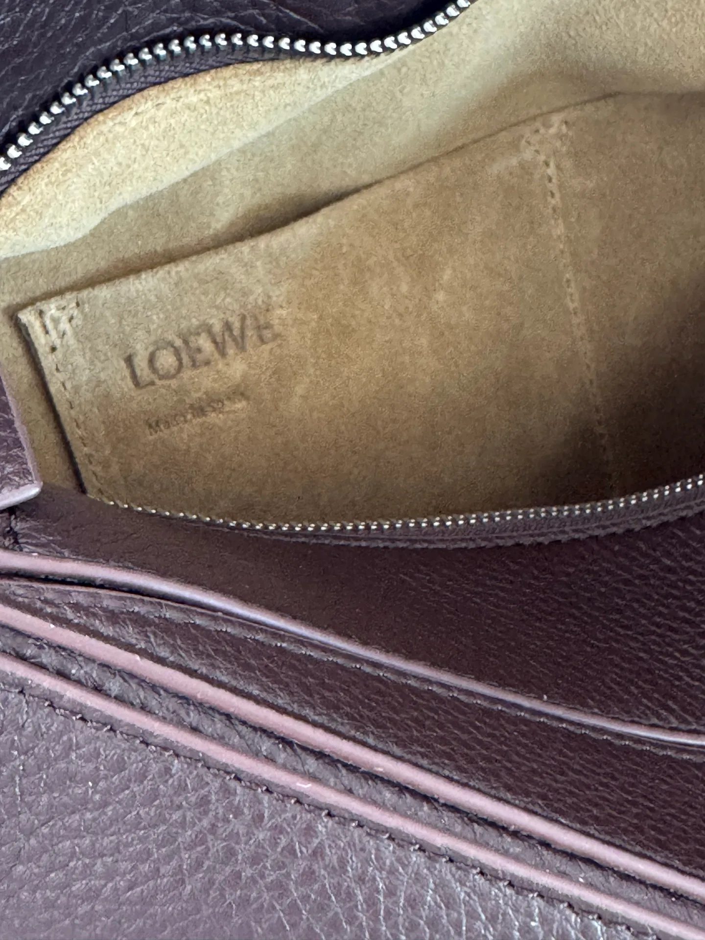 Women's Classic Handbags LOEWE 17271538