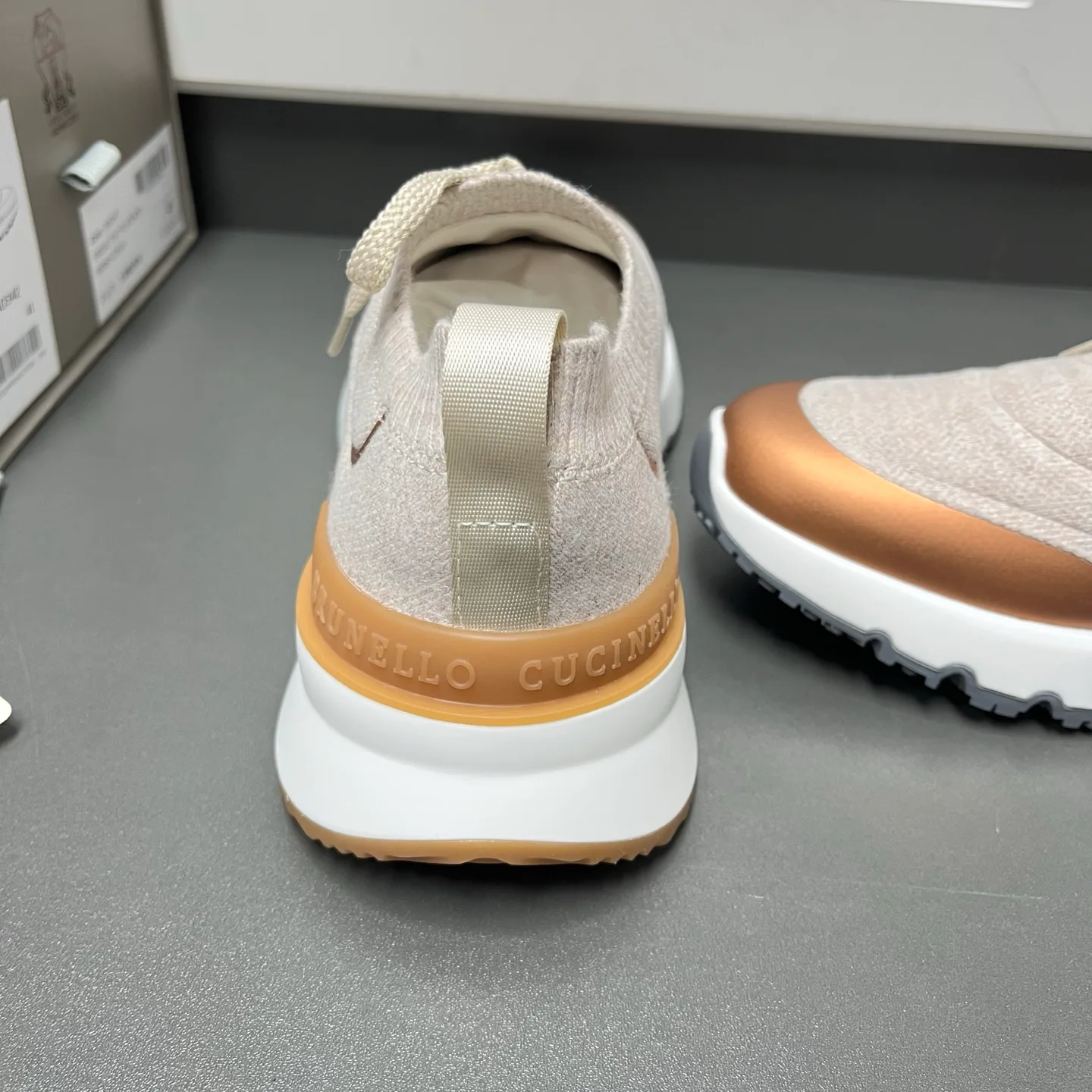 Кроссовки Мужские Brunello Cucinelli 18633751