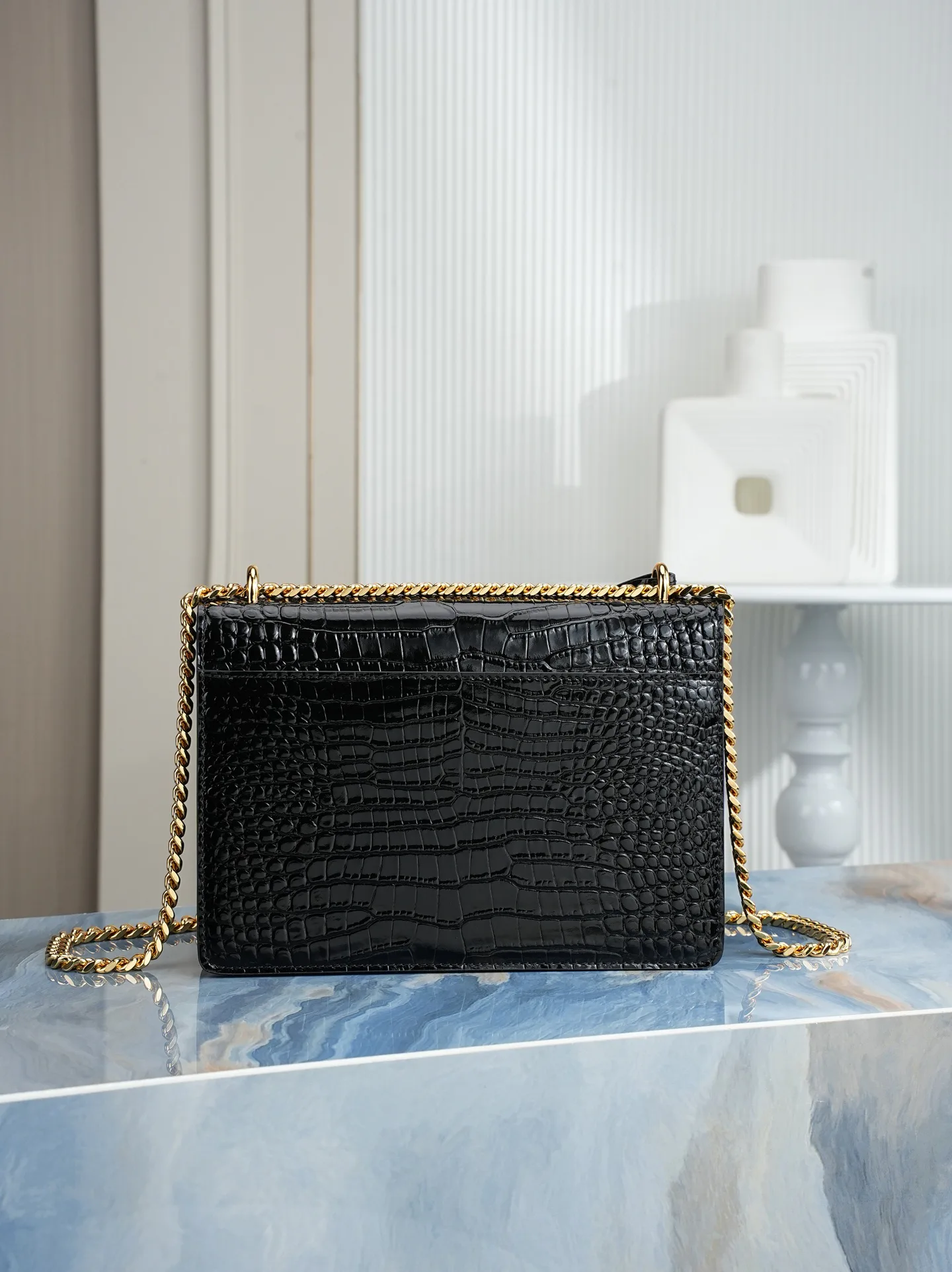 Women's Classic Handbags SAINT LAURENT 17864837