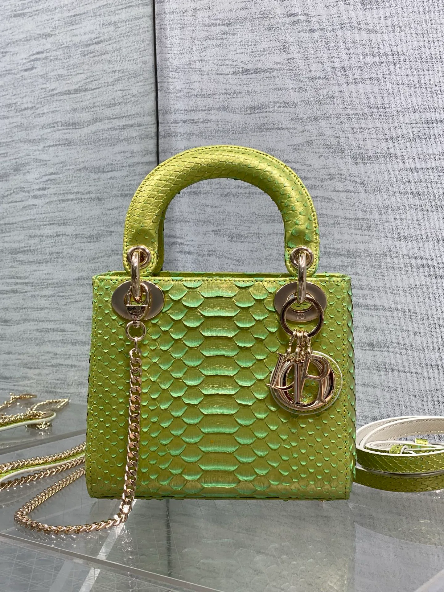Women's Classic Handbags CHRISTIAN DIOR 17033680