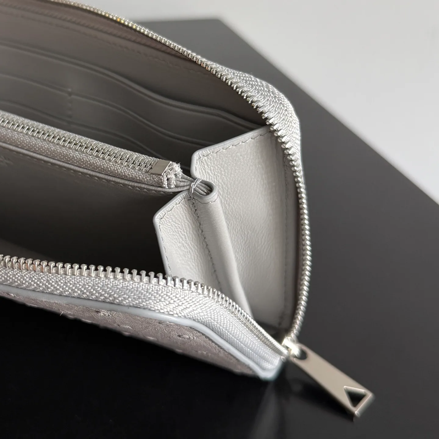 Women's Clutches BOTTEGA VENETA 18215068