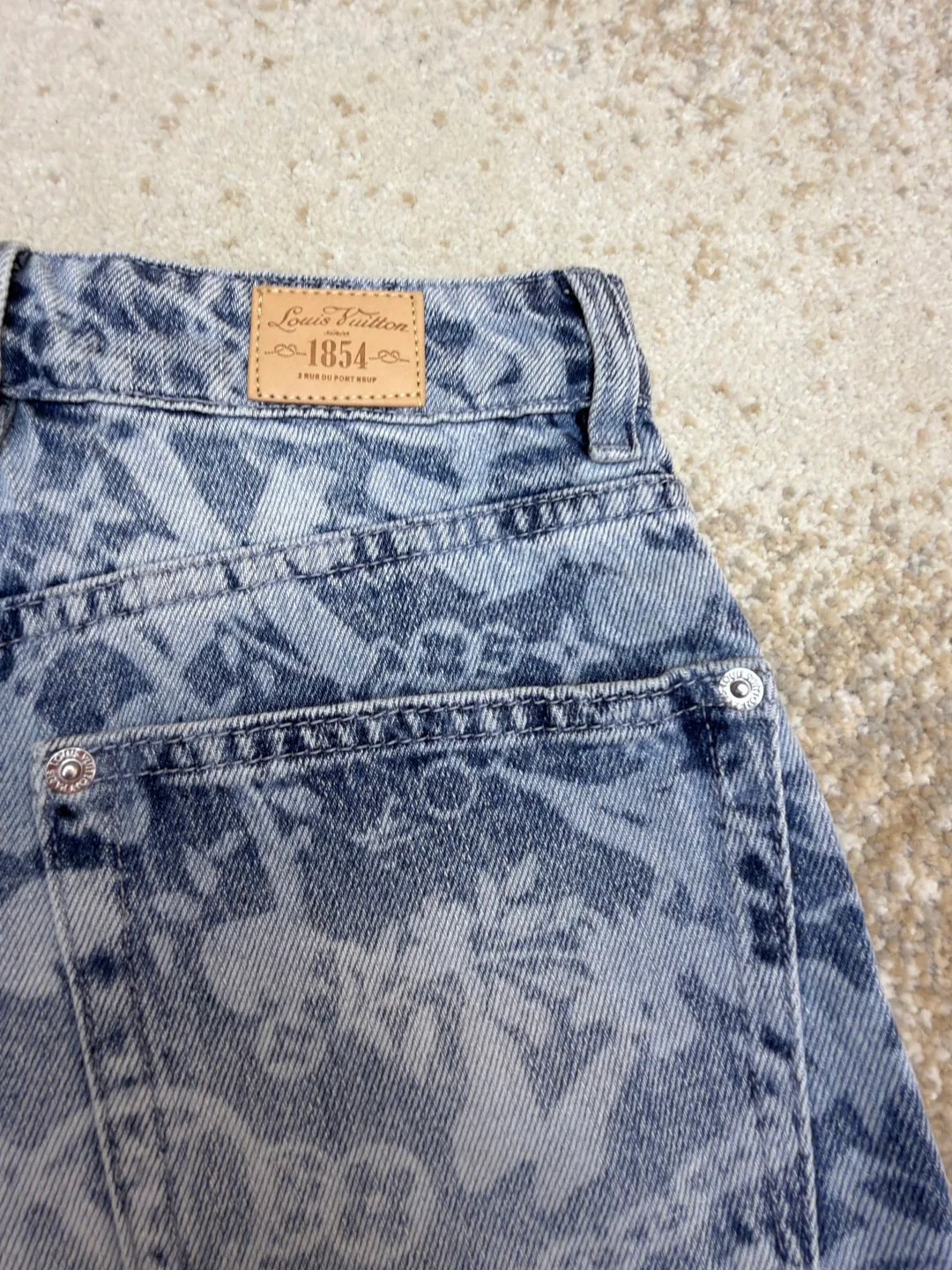 Men's Jeans LOUIS VUITTON 17740837