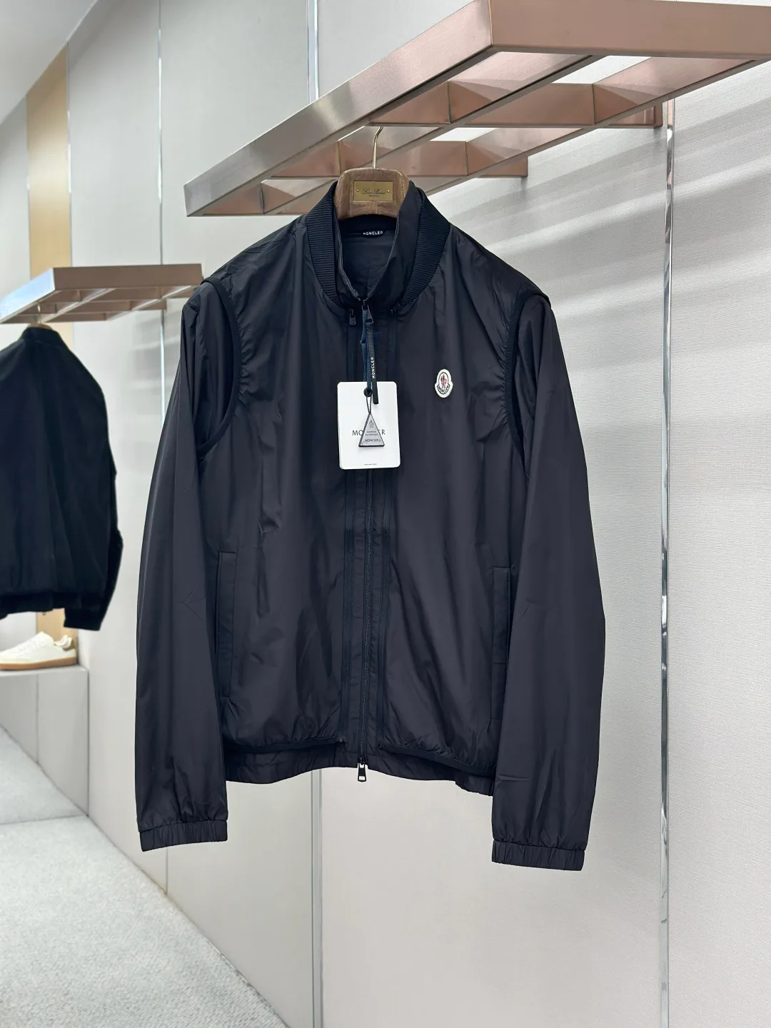 Men's Jackets And Down Jackets MONCLER 17468332