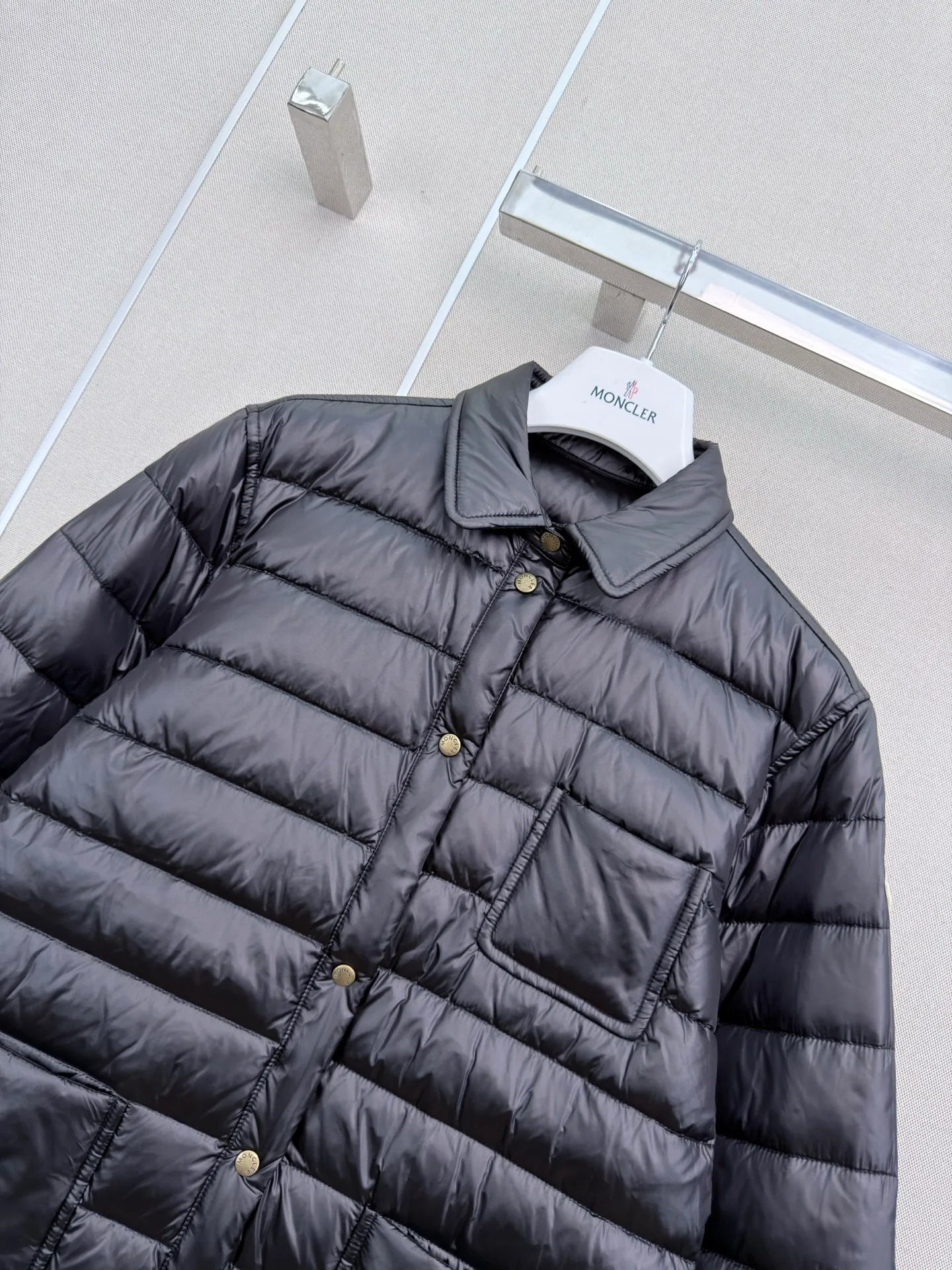 Women's Jackets And Down Jackets MONCLER 17919455