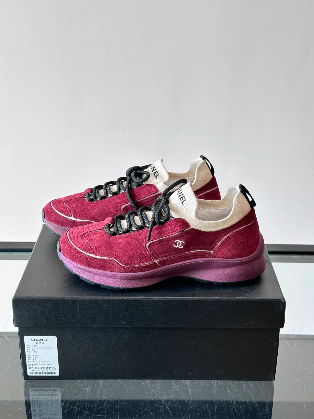 Women's Sneakers CHANEL 18079220