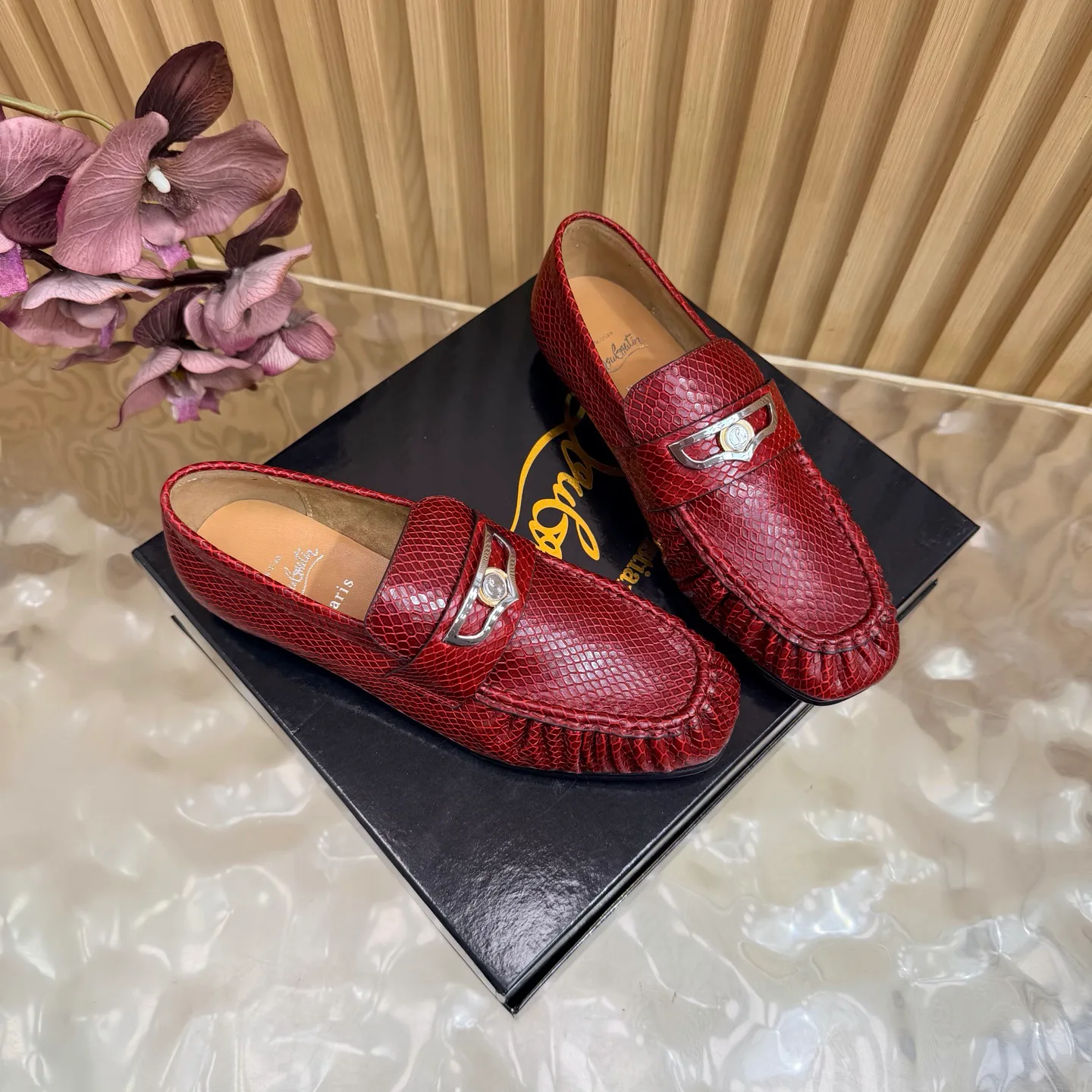 Women's Loafers And Moccasins CHRISTIAN LOUBOUTIN 18190116