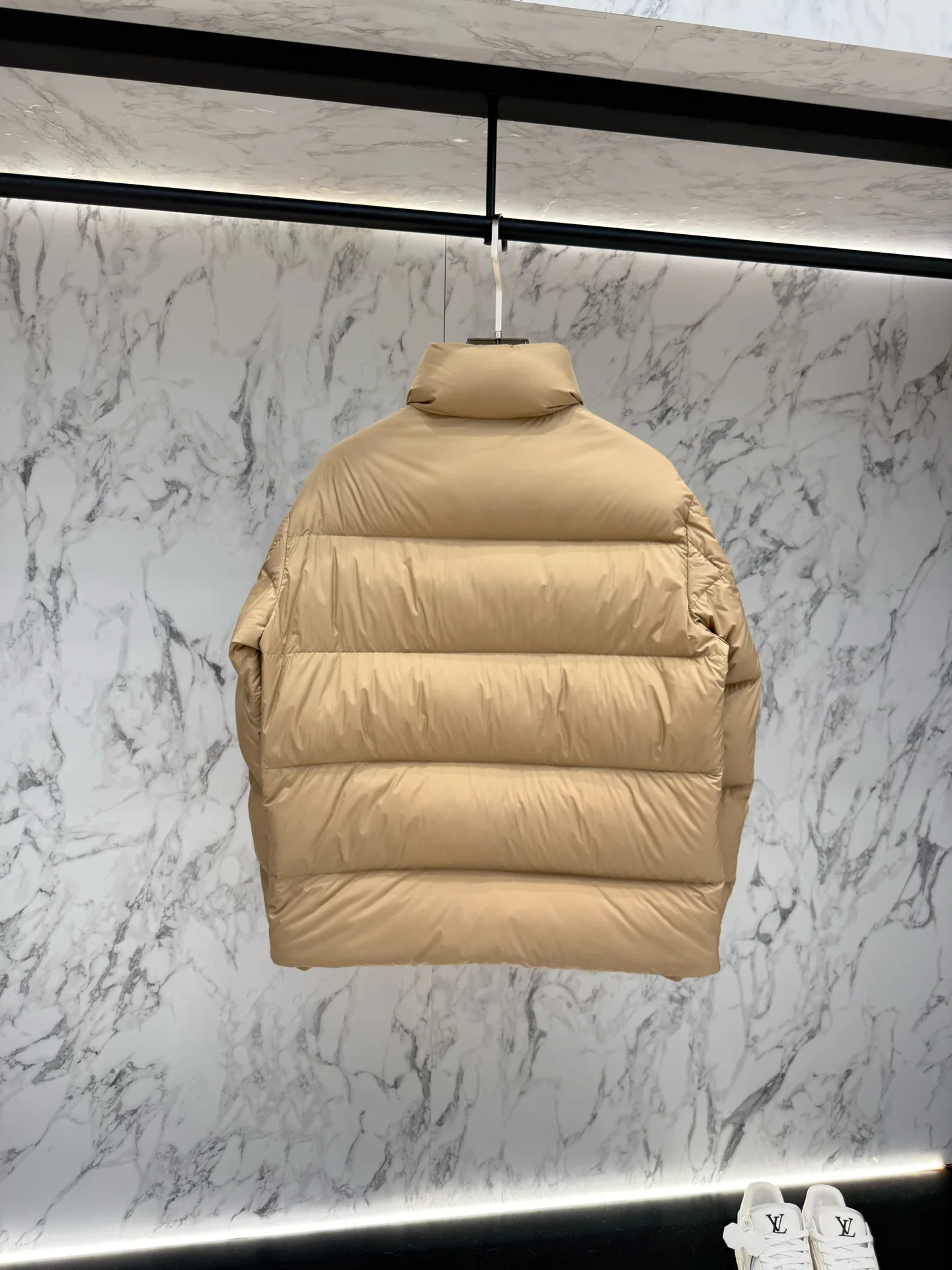 Men's Jackets And Down Jackets MONCLER 18279251