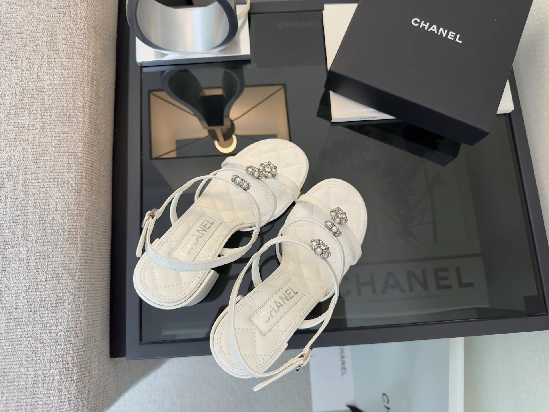 Women's Open-Toe Sandals CHANEL 18107372