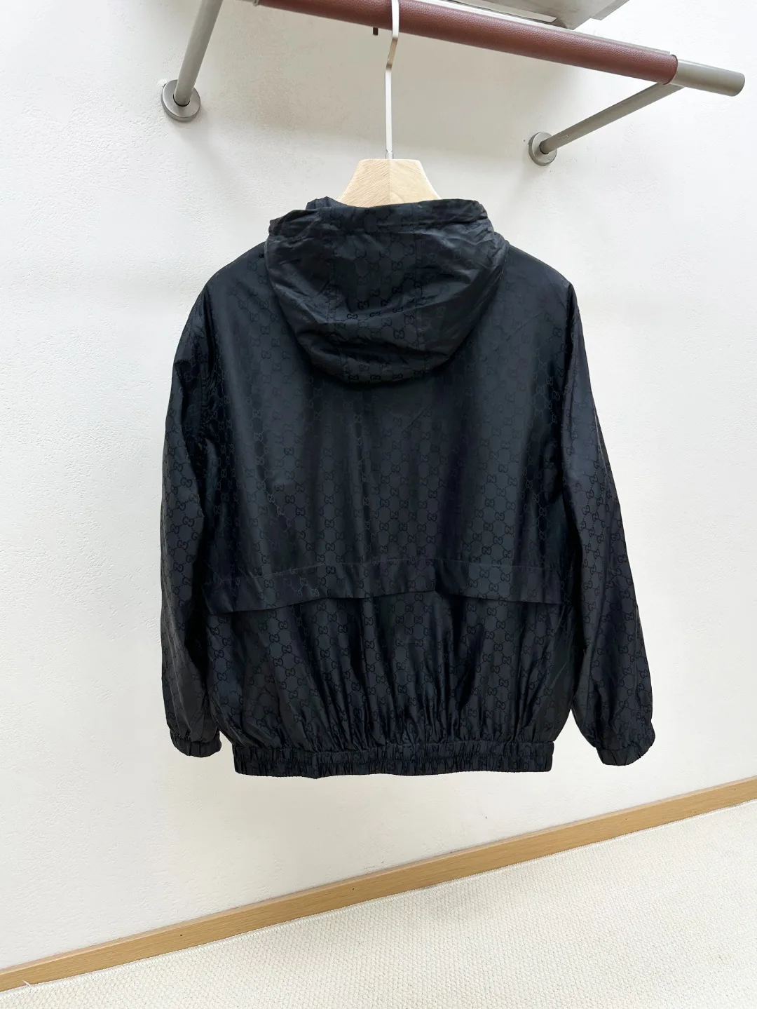 Куртки И Пуховики Мужские Gucci 18596679