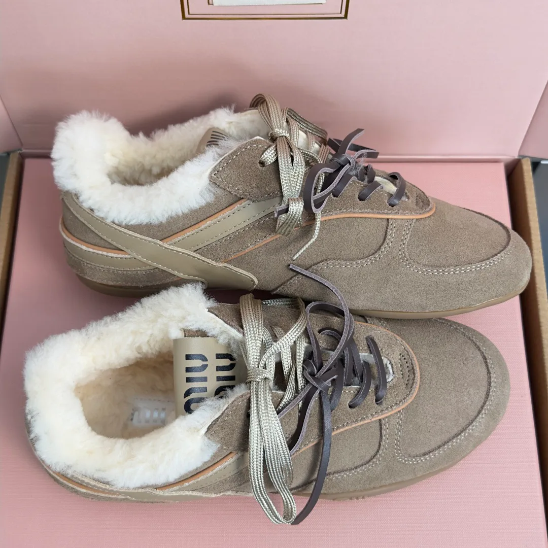 Women's Sneakers MIU MIU 18505377
