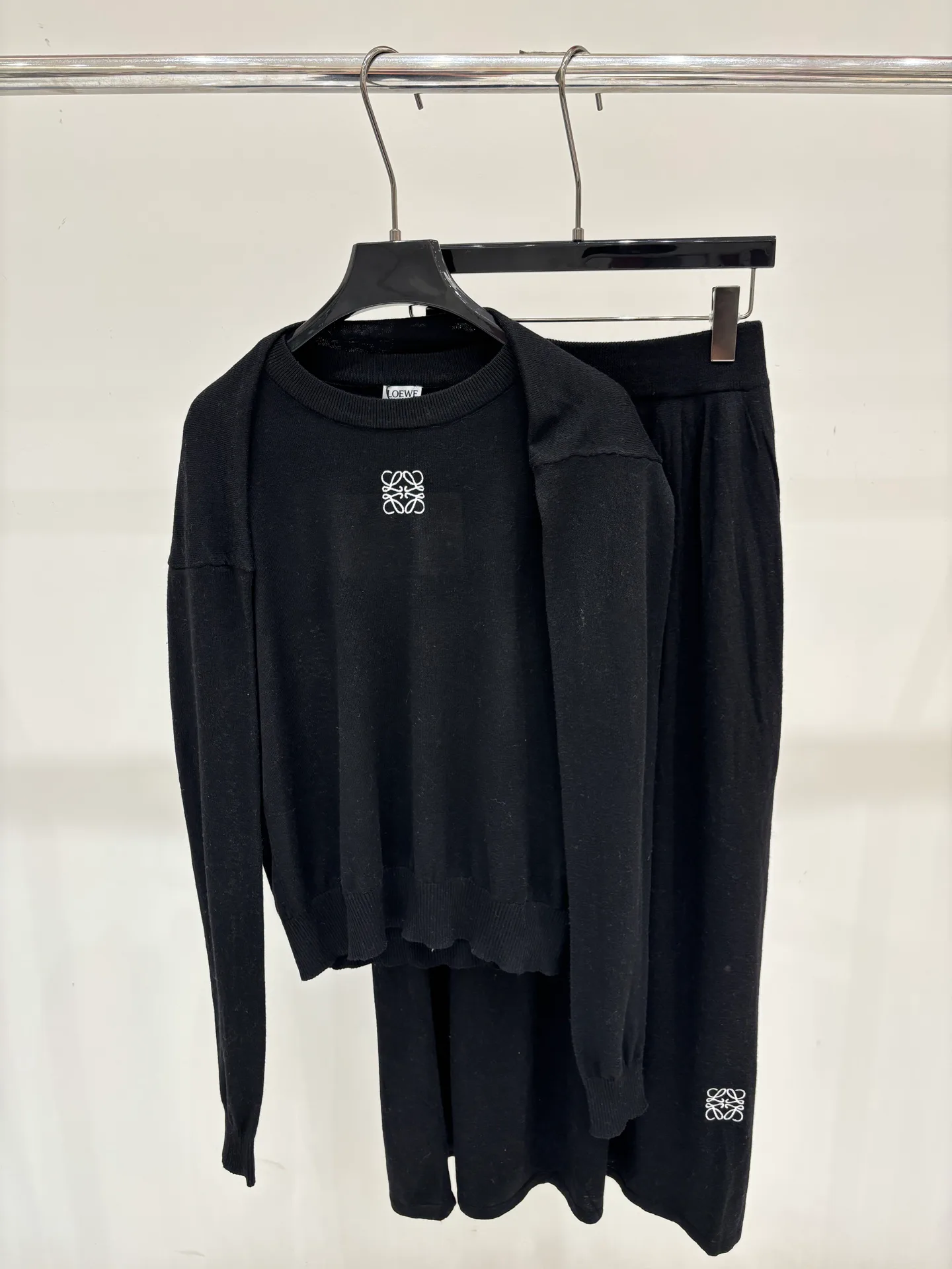 Women's Jumpers And Sweaters LOEWE 17603858