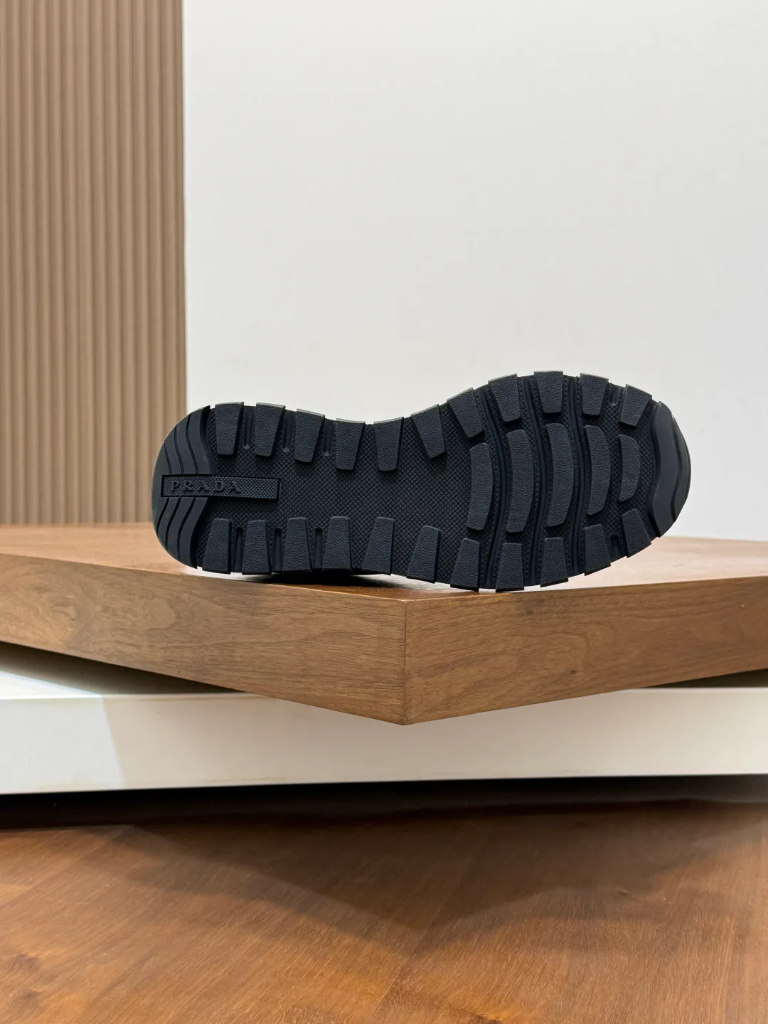 Women's Sneakers PRADA 18078879