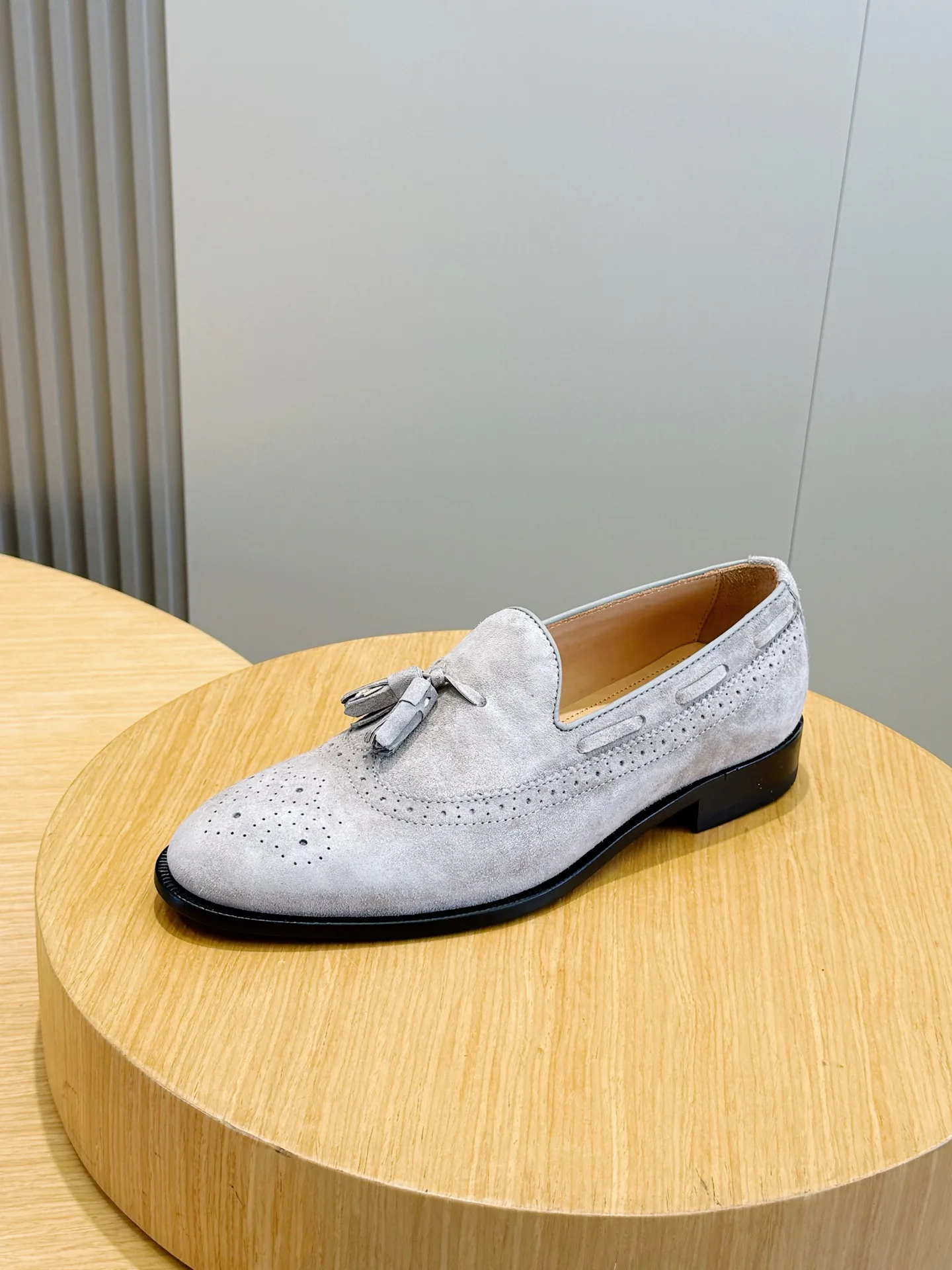 Men's Loafers And Dress Shoes LORO PIANA 18018198
