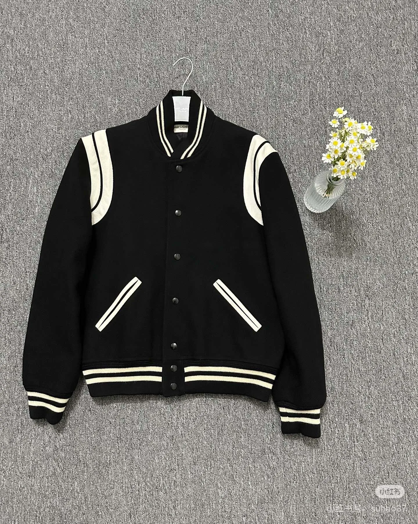 Women's Jackets And Down Jackets SAINT LAURENT 18130420