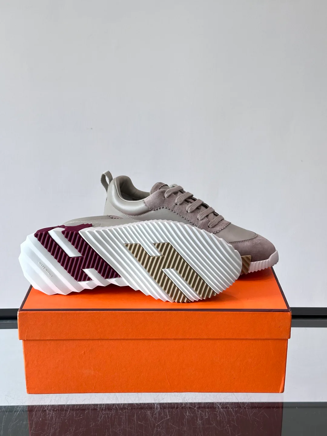Women's Sneakers HERMES 18102591