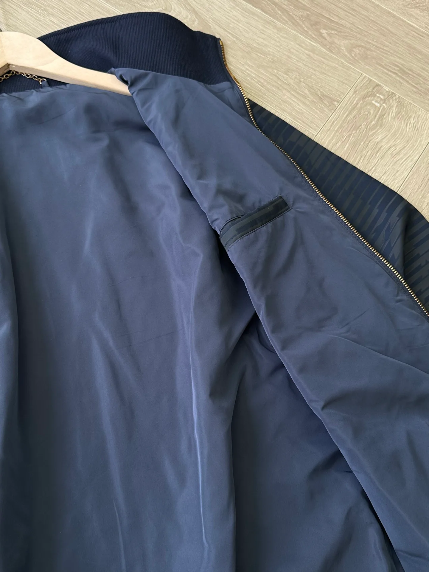 Куртки И Пуховики Мужские Louis Vuitton 18669280