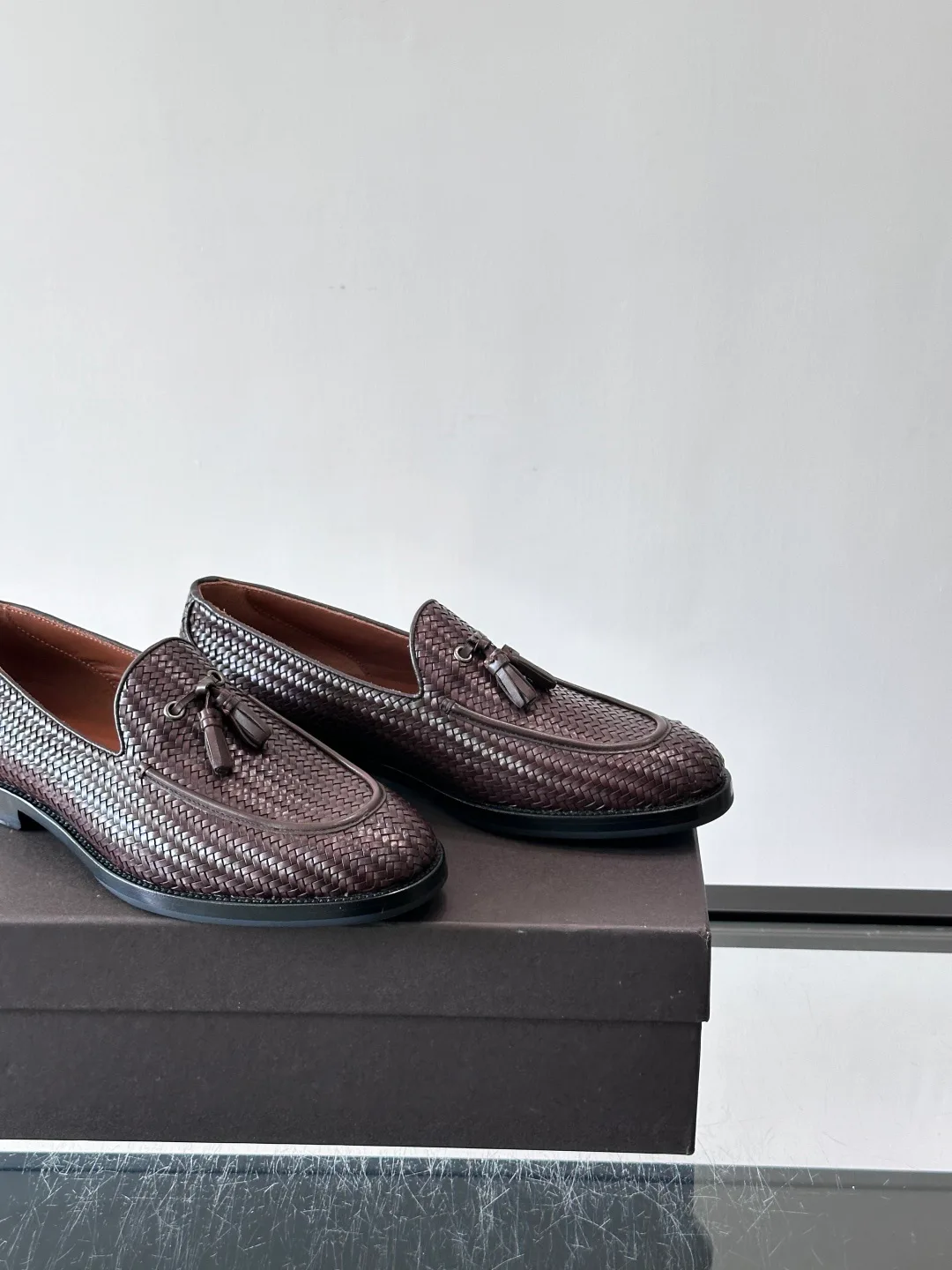 Men's Loafers And Dress Shoes BOTTEGA VENETA 17730366