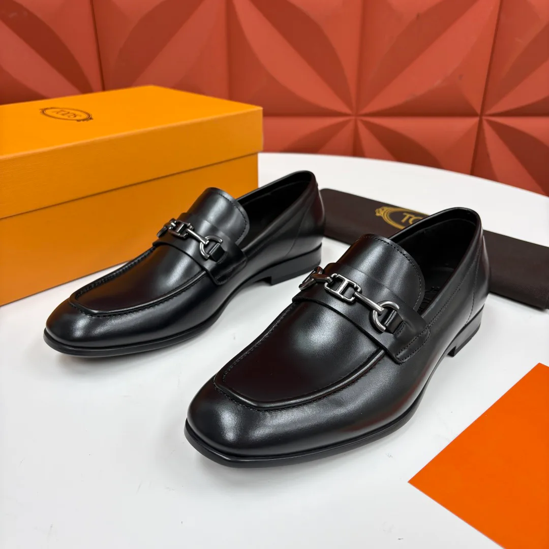 Men's Loafers And Dress Shoes TOD'S 18099968