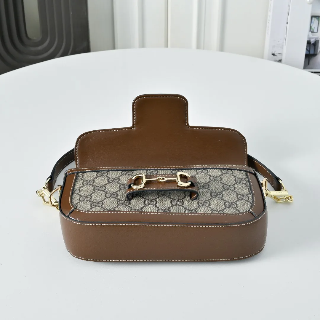Women's Classic Handbags GUCCI 18005143