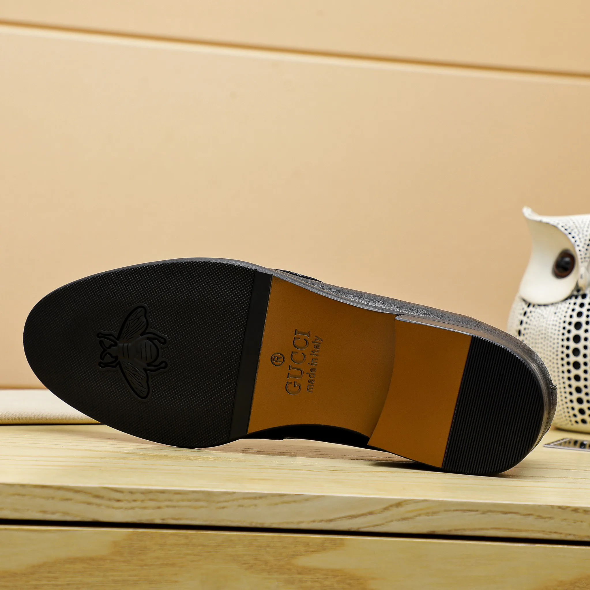 Men's Loafers And Dress Shoes GUCCI 17569207