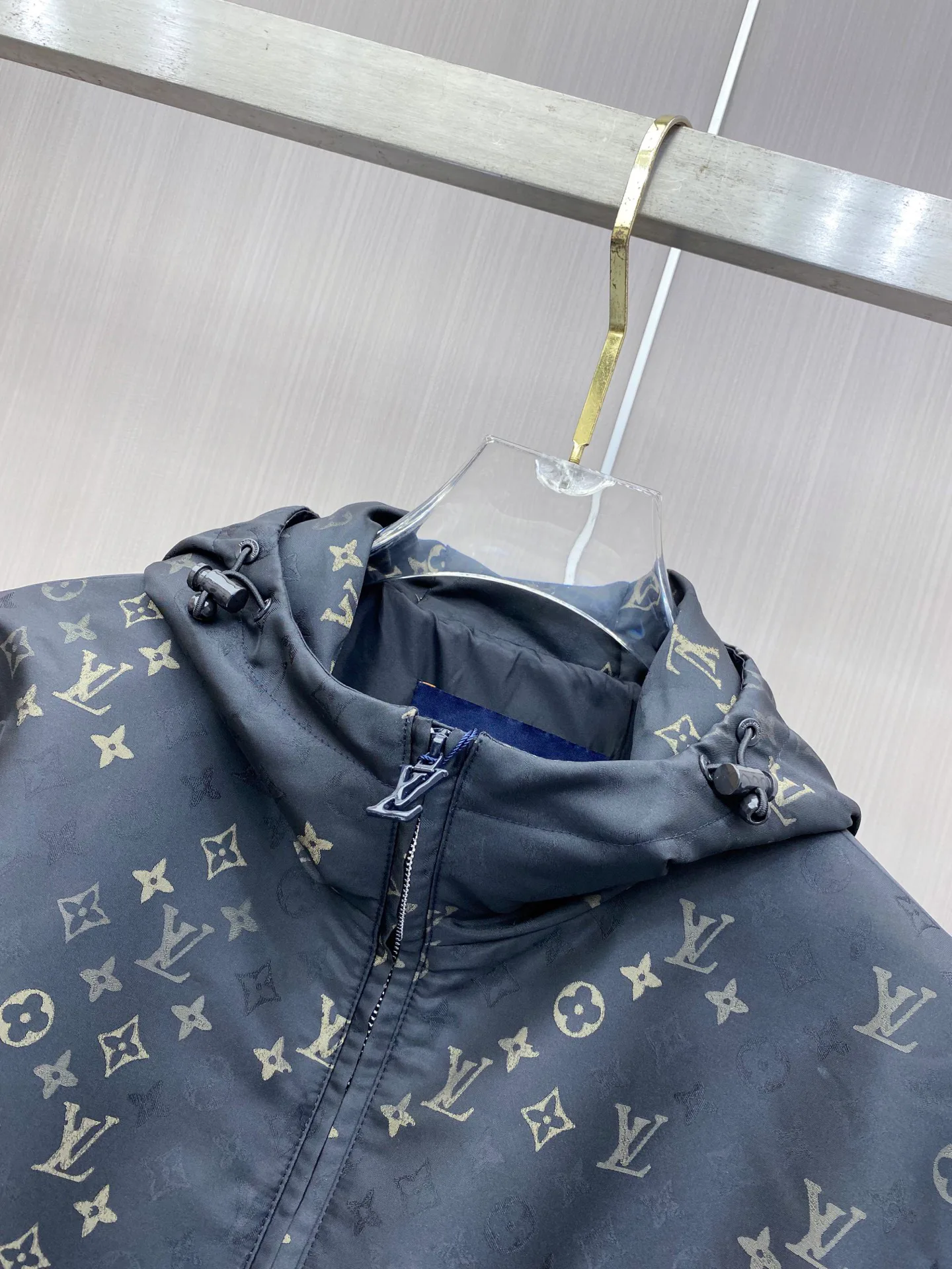 Men's Jackets And Down Jackets LOUIS VUITTON 18178221