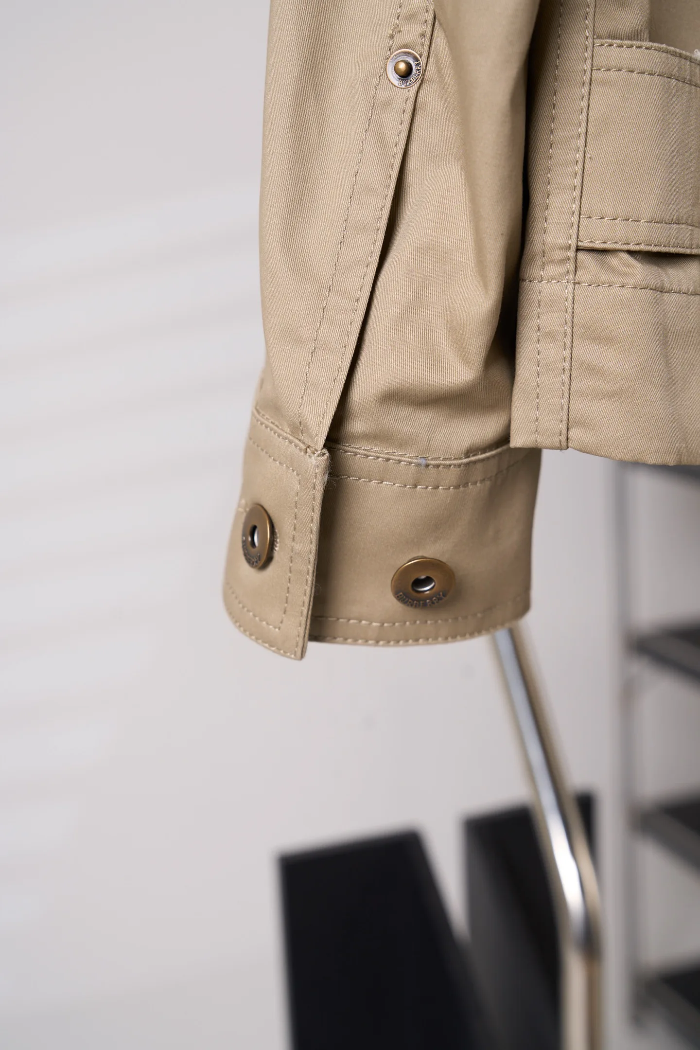 Men's Jackets And Down Jackets BURBERRY 18179295