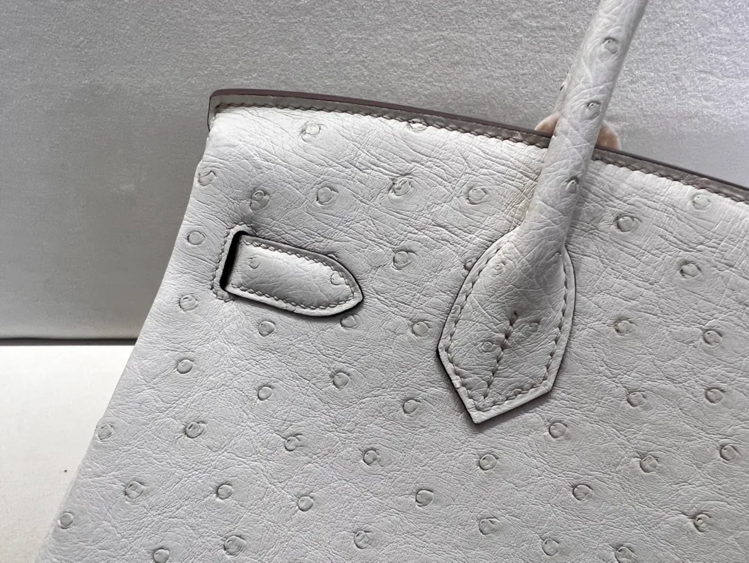 Women's Classic Handbags HERMES 18126517