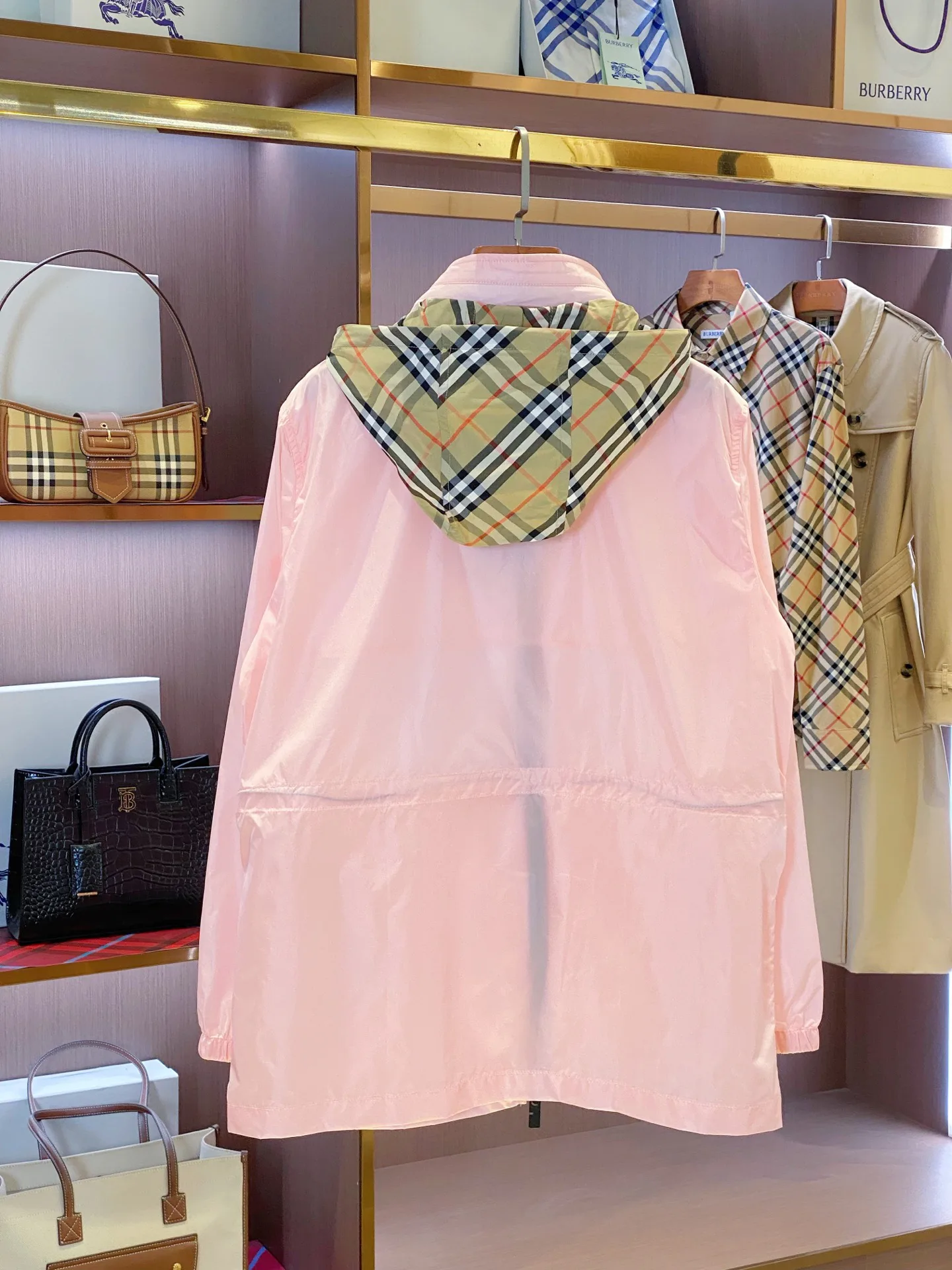 Women's Jackets And Down Jackets BURBERRY 16927091